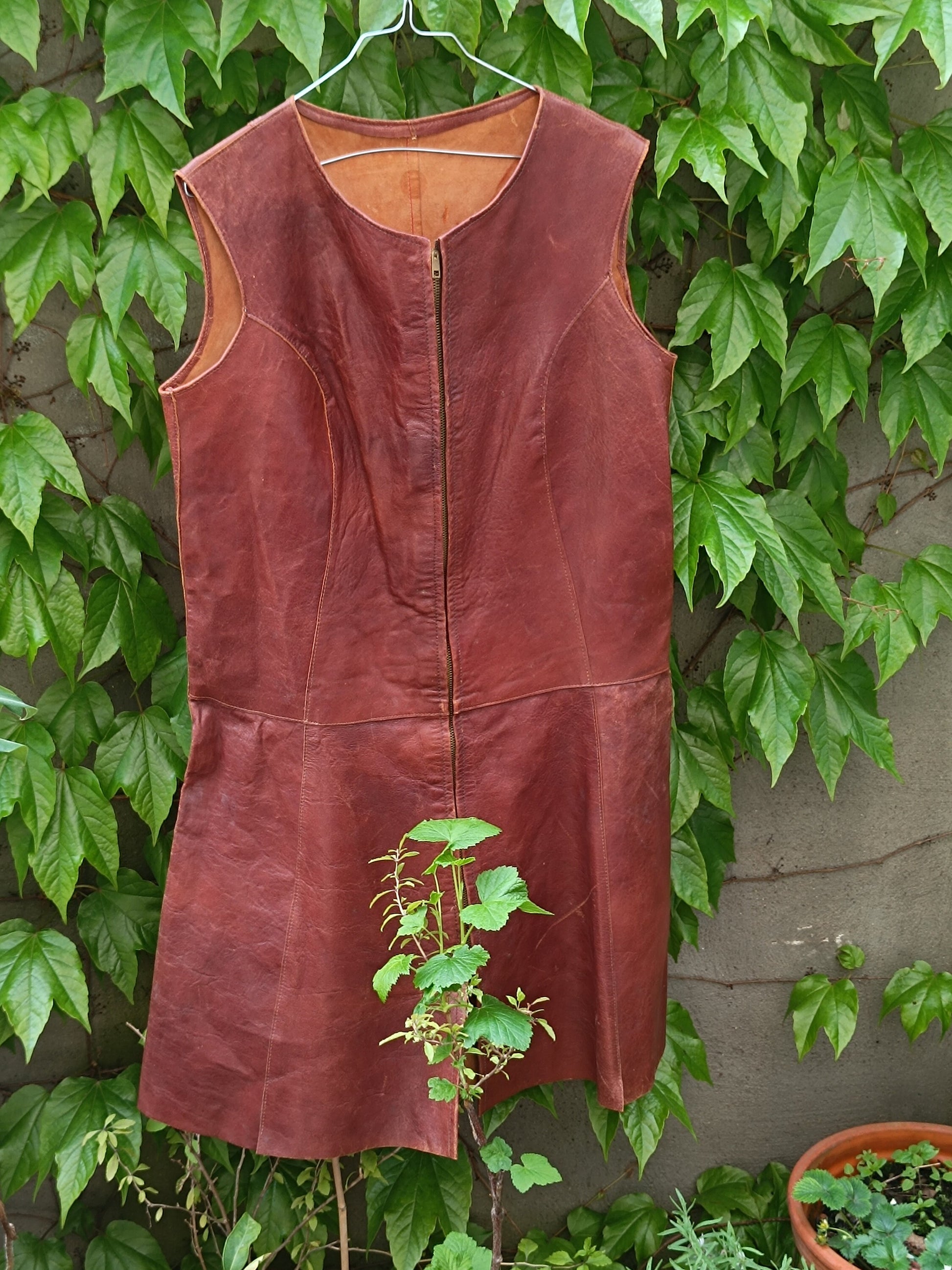 70s Brown Leather Dress| Vintage Sleeveless Chic Dress| Minimalist Women's Chic Midi Dress