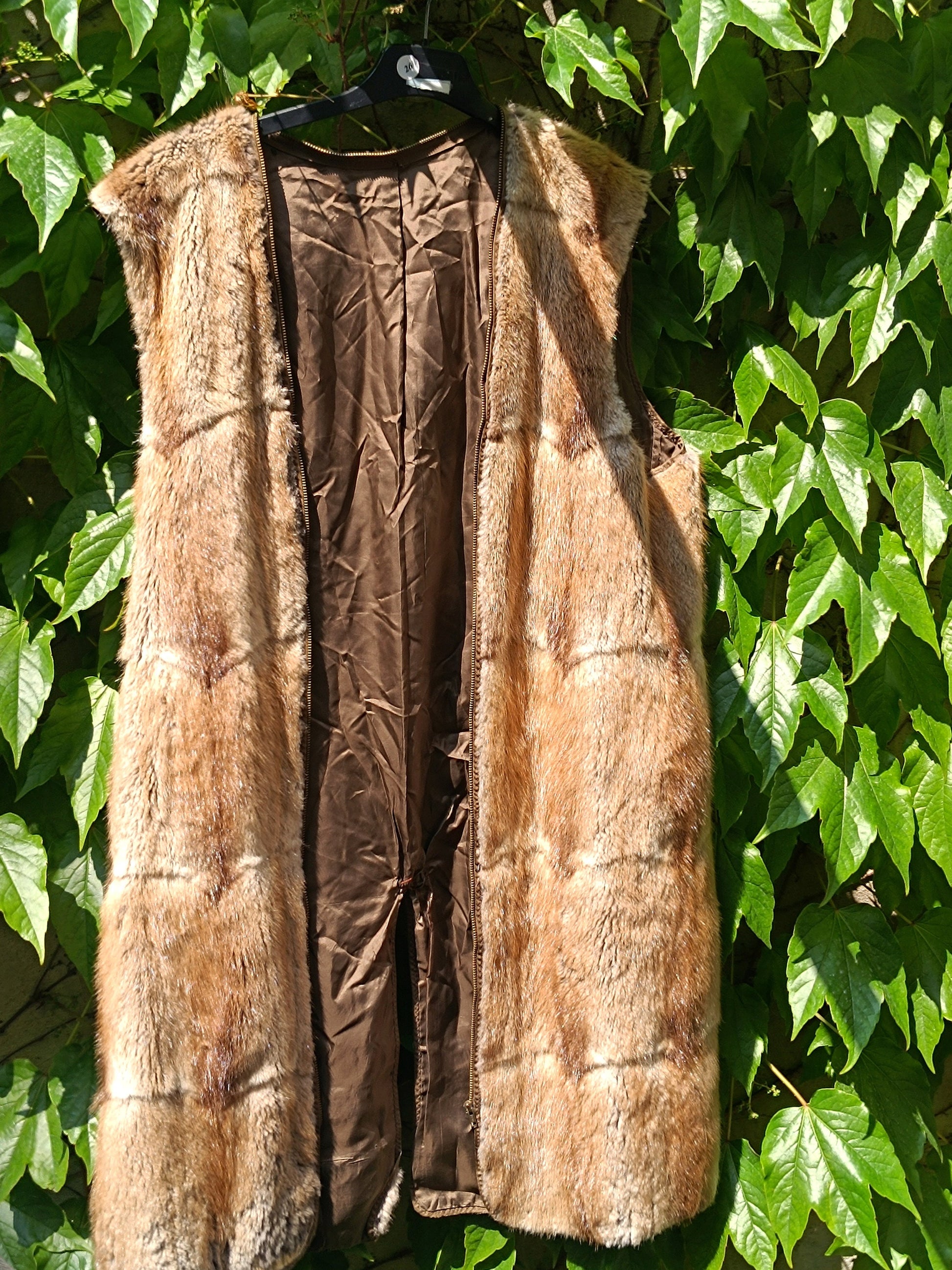 70s Brown Fur Vest| Vintage Women's Bohemian Chic Winter Vest| Minimalist Textured Handmade Winter Warmer