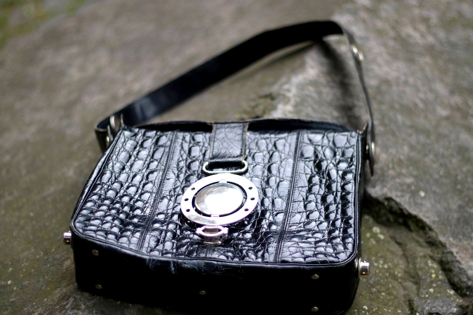 70s Leather Bag With Statement Straps | Vintage Handbag Detachable handle| Women's Minimalist Elegant Black Shoulderbag