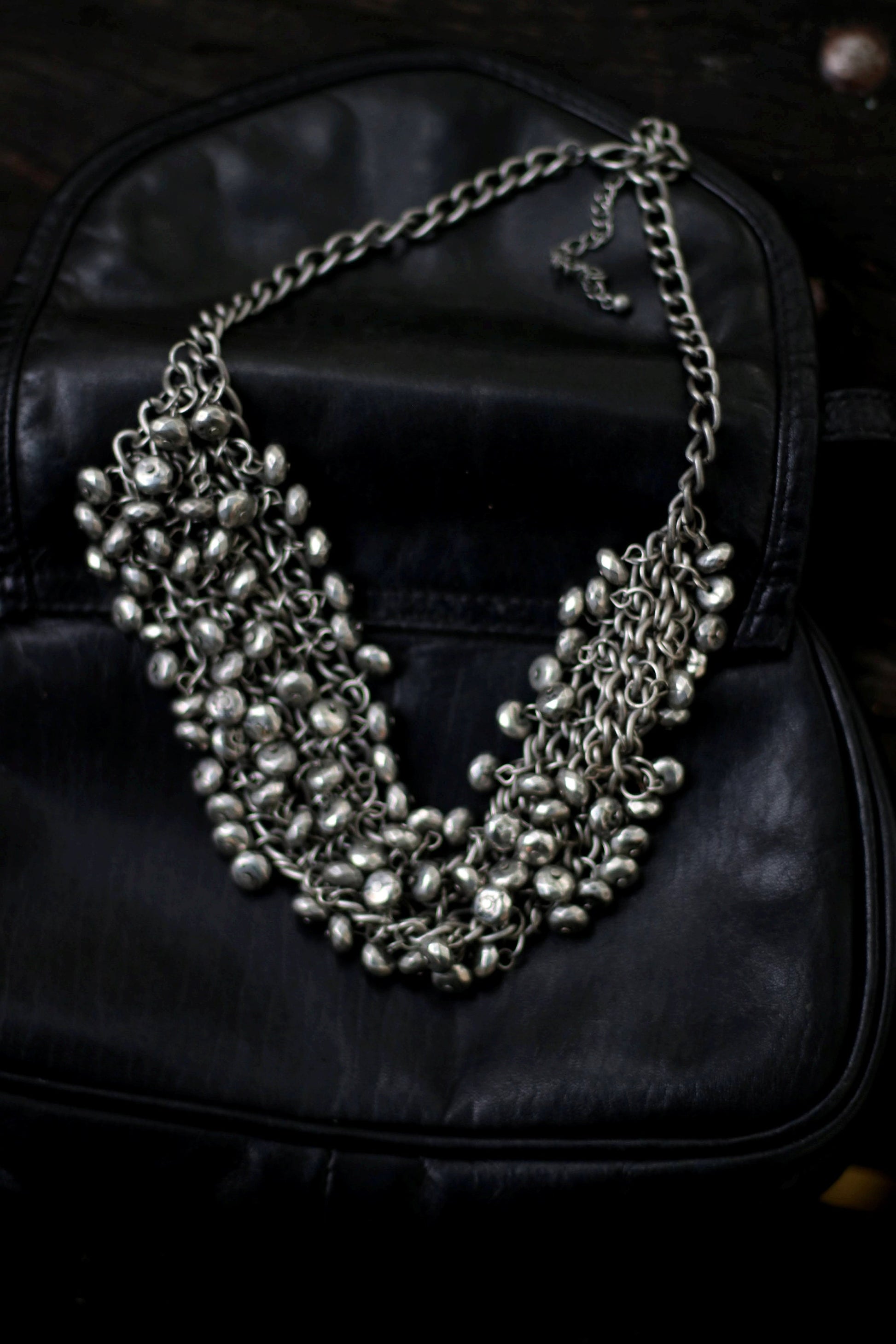 Vintage Silver-toned Necklace| 90s Avant-Garde Jewelry | Chunky Chain Necklace | Minimalist simple jewelry