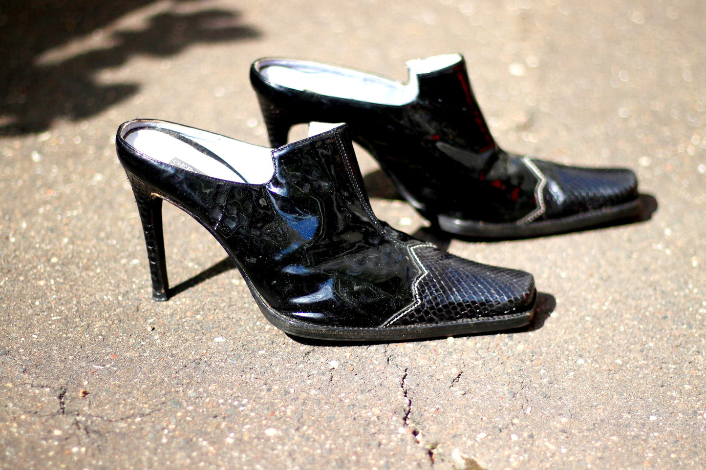 90s Vintage Gerardina di Maggio Mules: Black Patent Leather Heels, EU 38