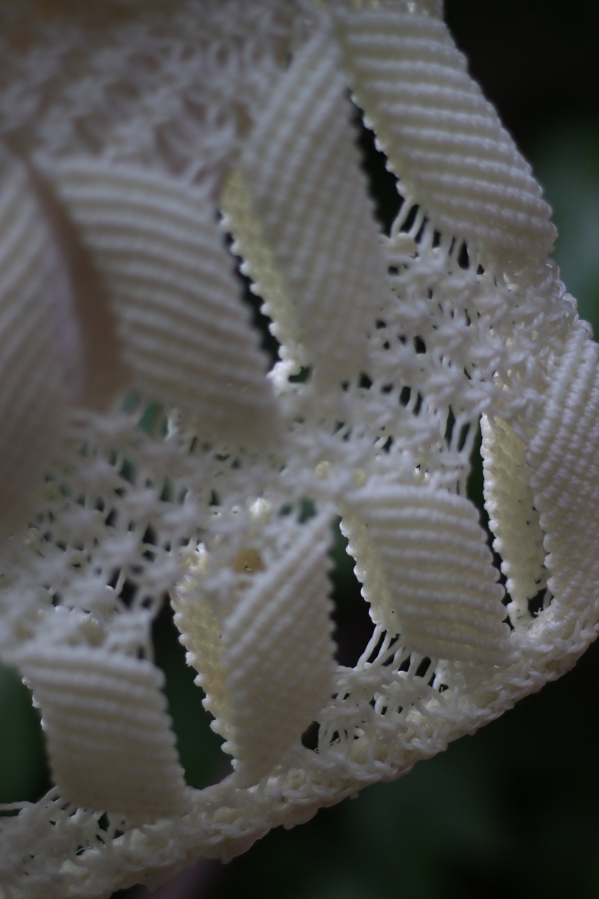 70s Cream Woven Bag: Vintage Bohemian Shoulder Handbag