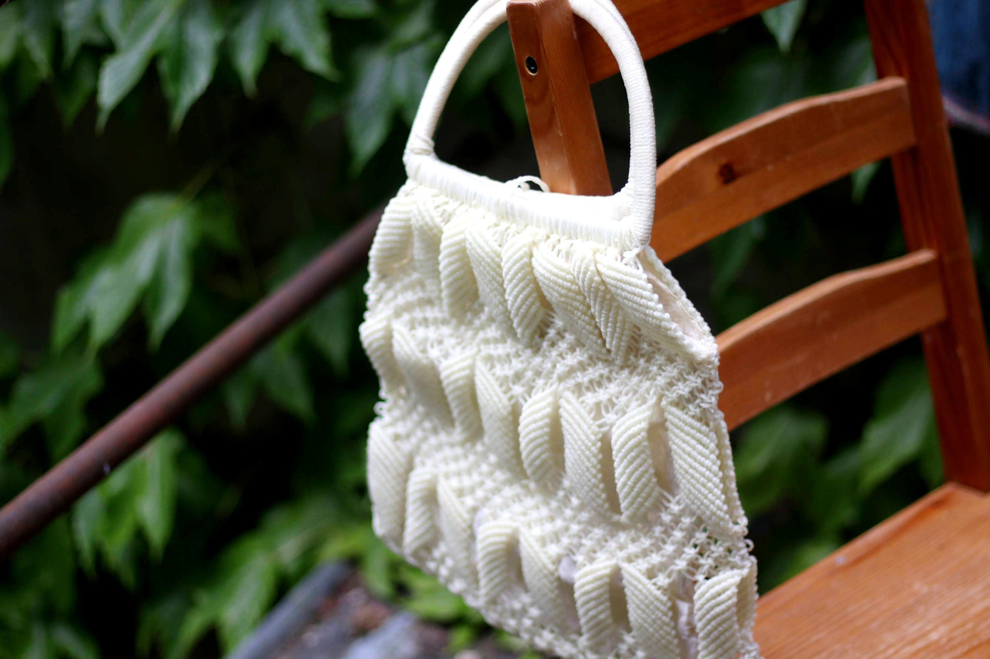 70s Cream Woven Bag: Vintage Bohemian Shoulder Handbag