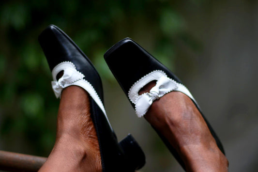 90s Laura Amat Heels | Vintage Minimalist Shoes with Bow detail| Chic Black & White Pumps| Women's Feminine Heels