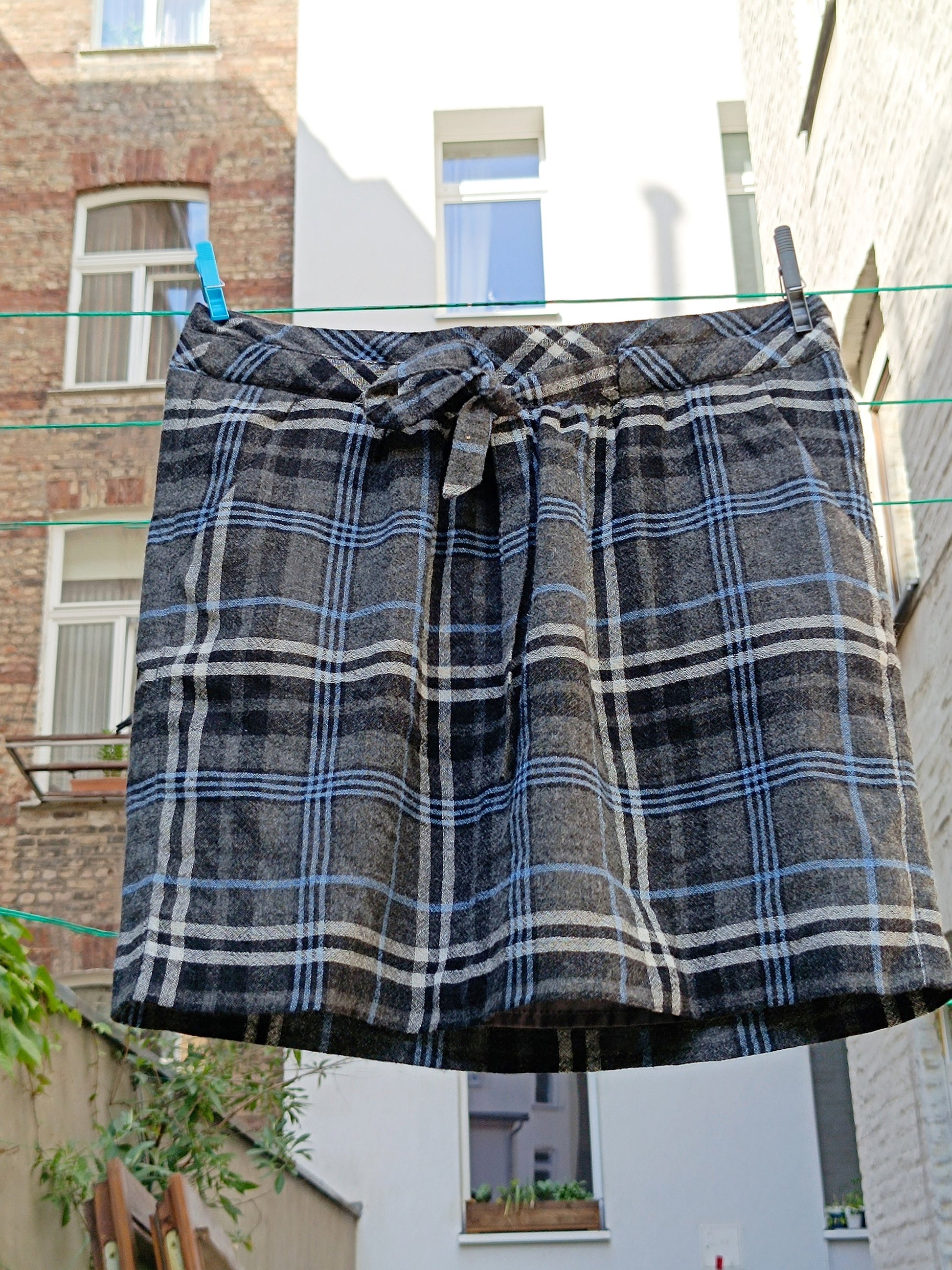 Vintage Blue Grey Plaid Mini Skirt: High Waisted Tartan A-Line