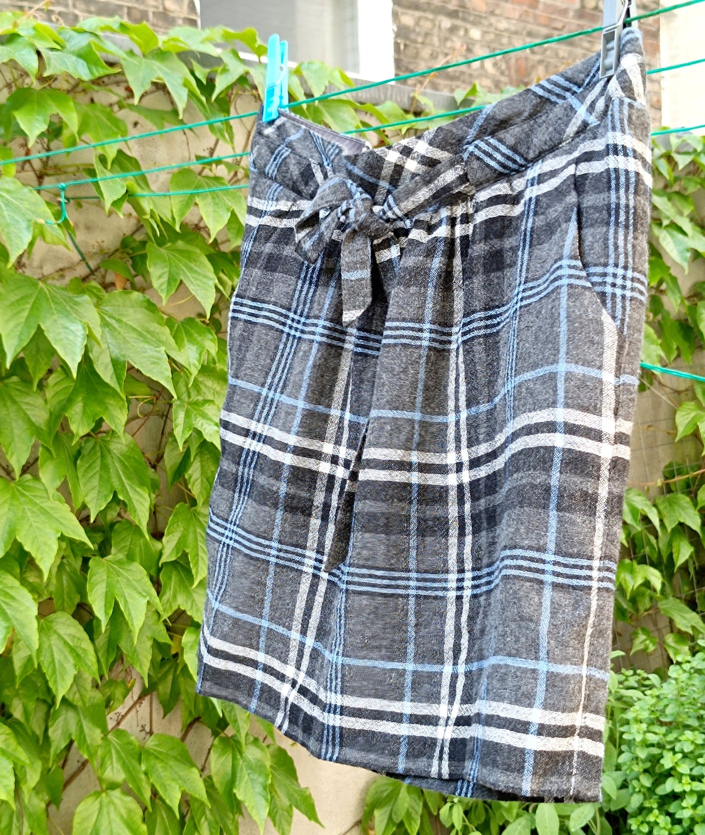 Vintage Blue Grey Plaid Mini Skirt: High Waisted Tartan A-Line