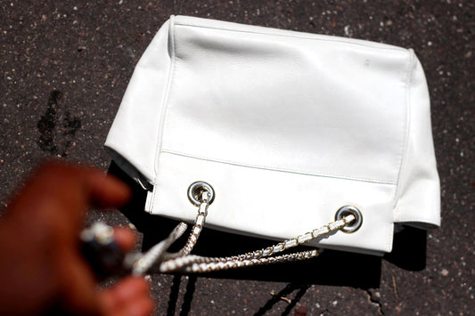 90s White Leather Bag| Vintage Chic Handbag With Chain Strap| Minimalist Shoulderbag
