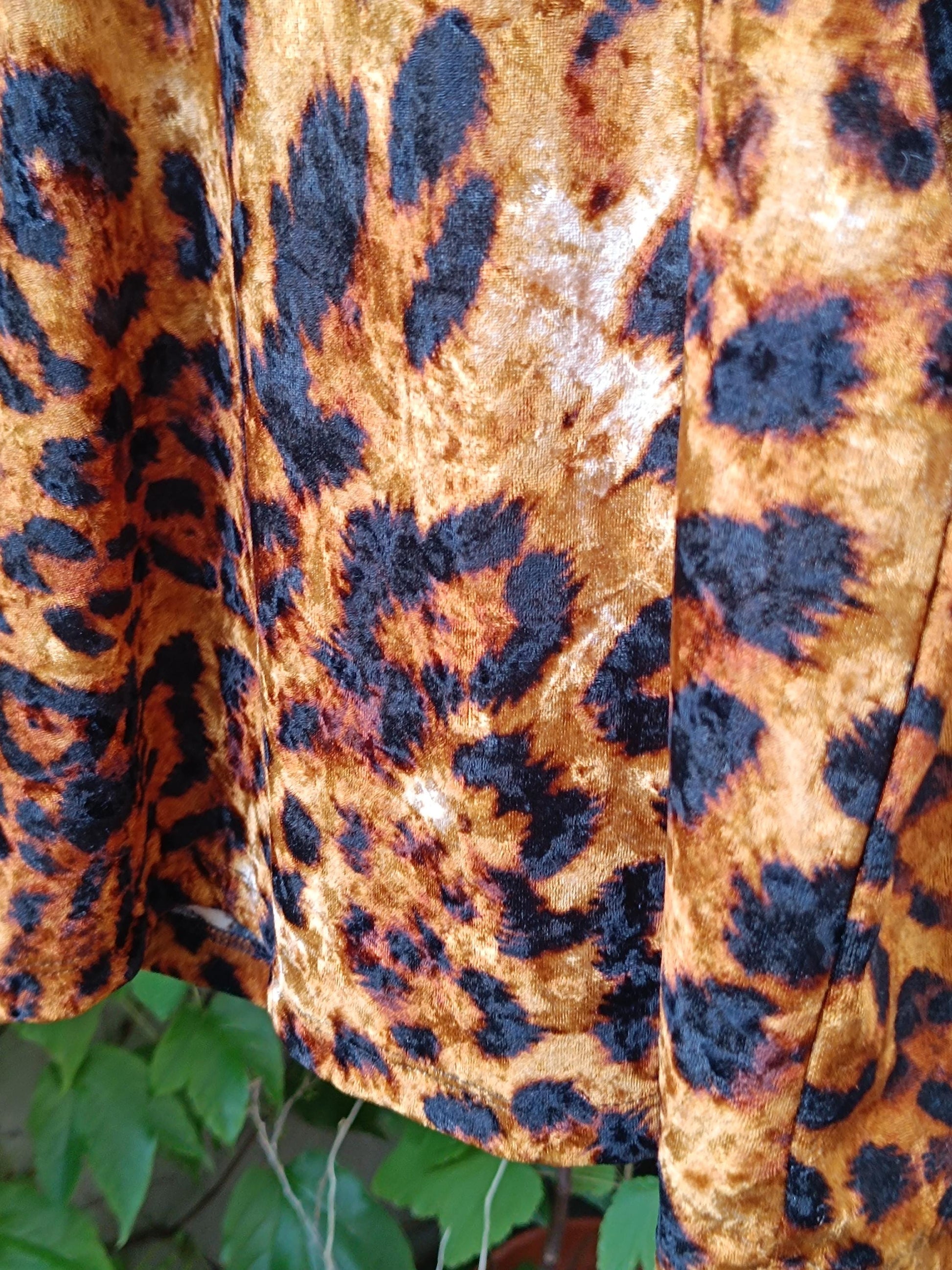 y2k Leo Print Top| Vintage Sleevsless Animal Print Summer Turtleneck | 90s Brown High neck Festival Blouse