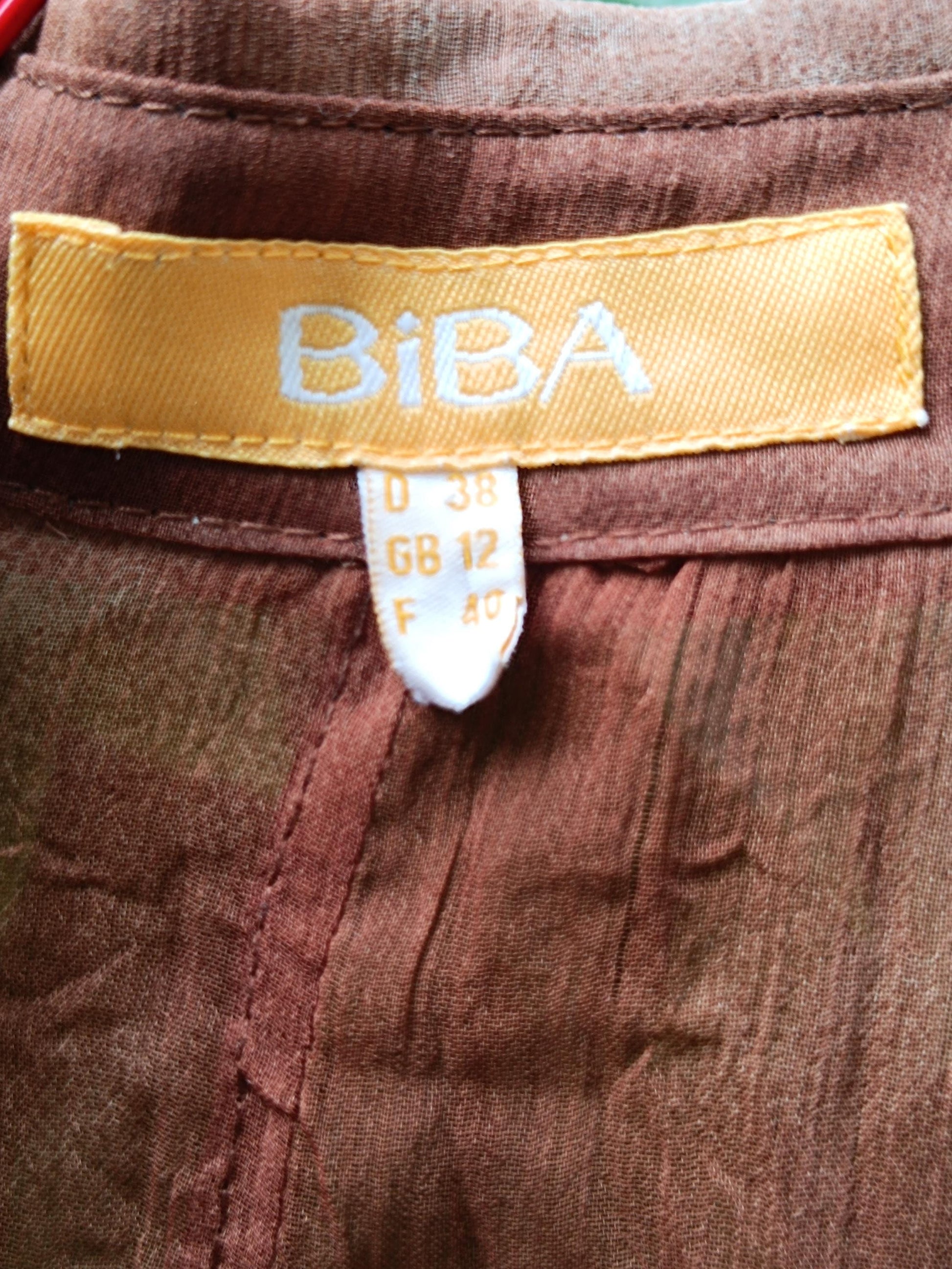 Vintage Floral Print Blouse: Y2K Brown Long Sleeve Shirt