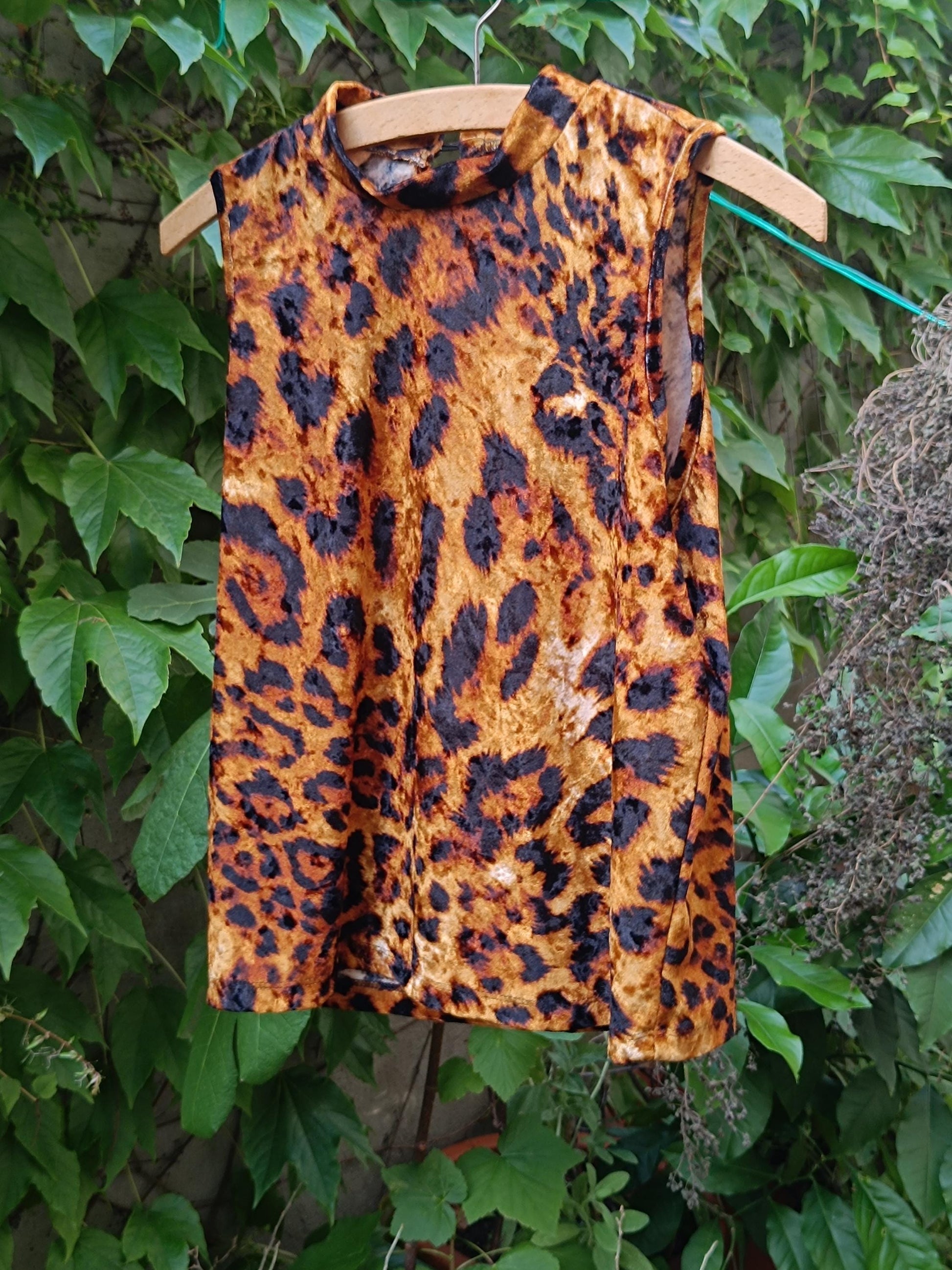y2k Leo Print Top| Vintage Sleevsless Animal Print Summer Turtleneck | 90s Brown High neck Festival Blouse
