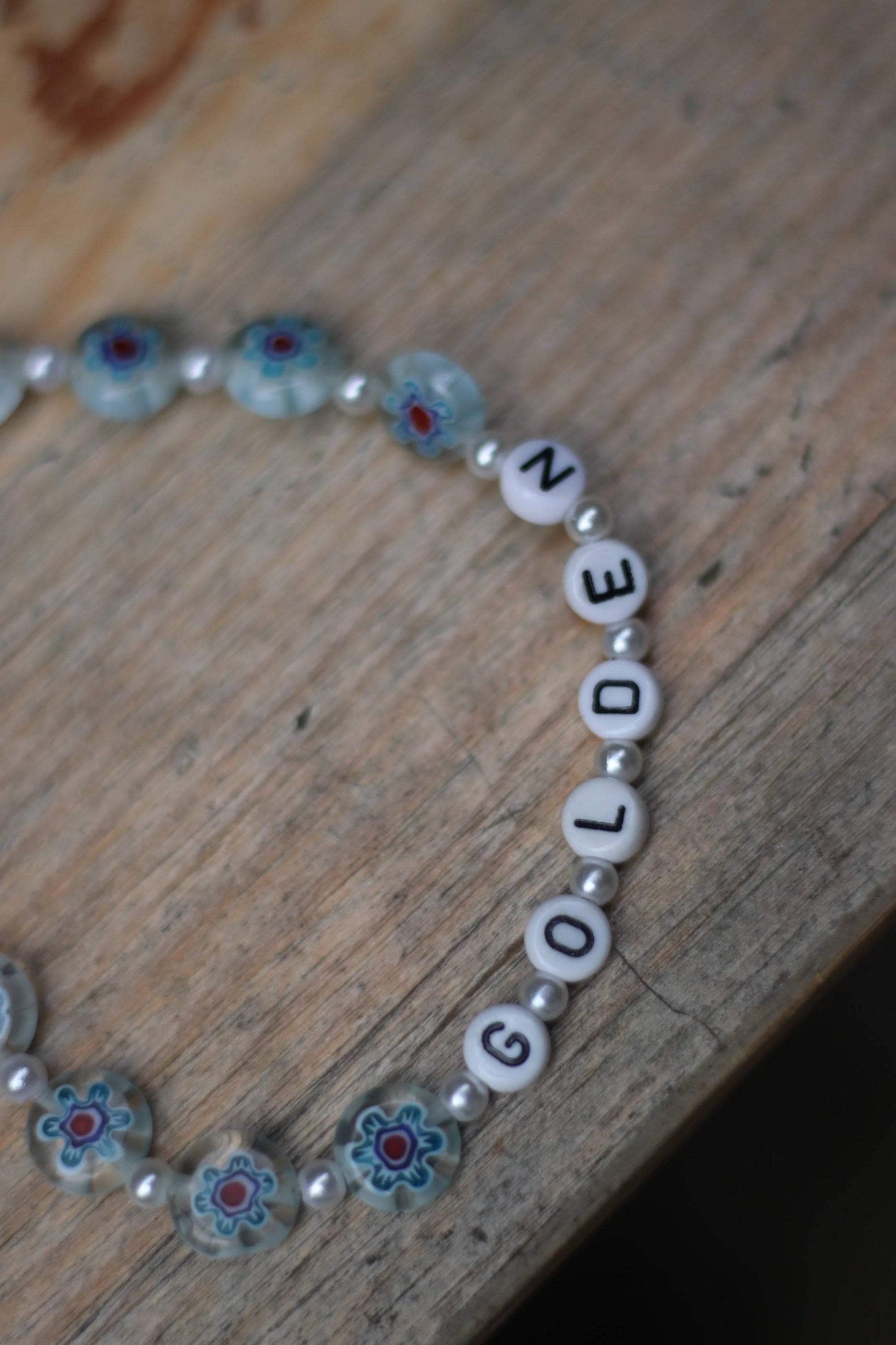 Vintage Beaded Necklace| Women's Handmade Minimalist White Beaded Necklace