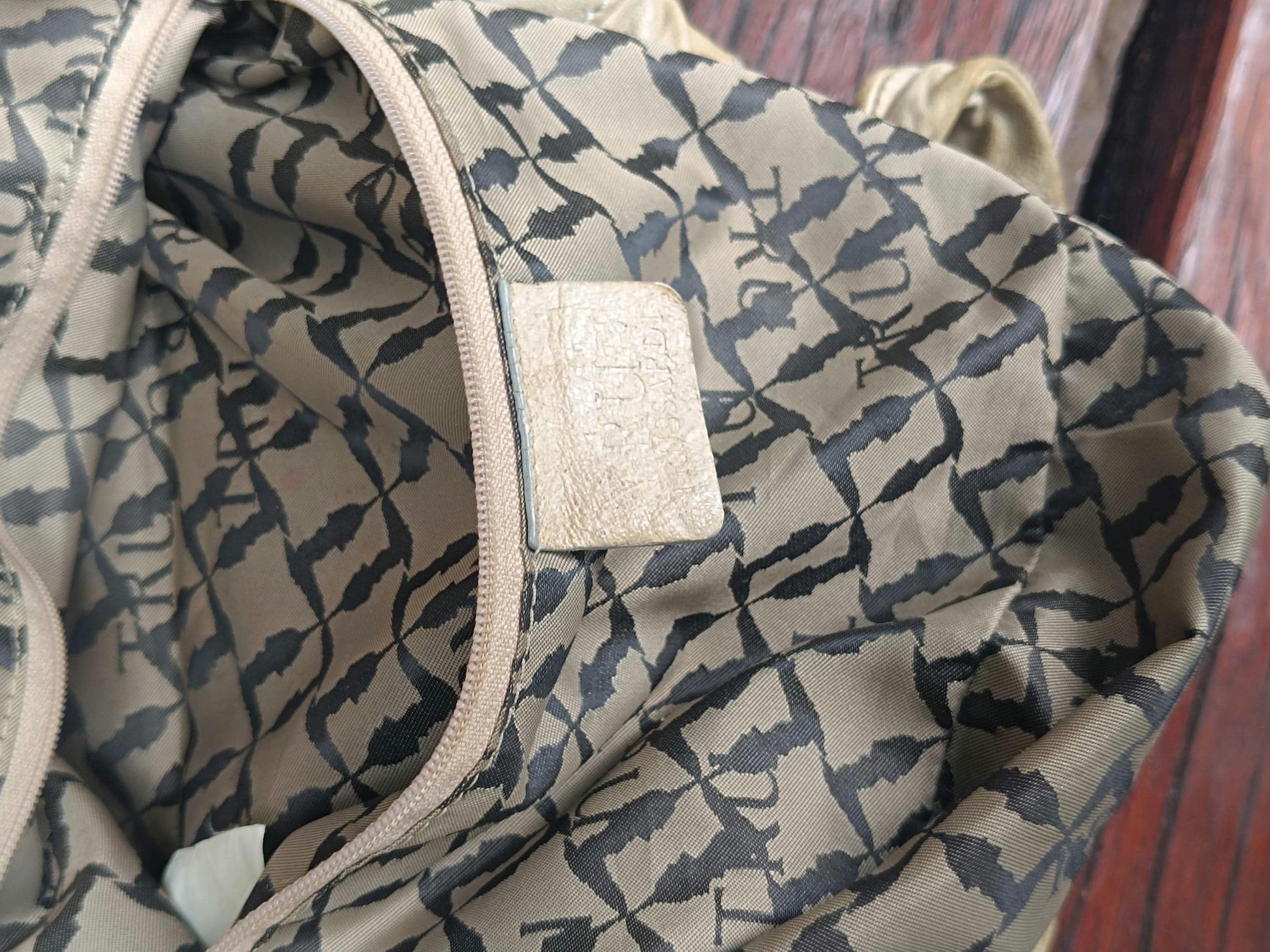 Vintage Trussardi Bag| 90s Leather Bag in Grey