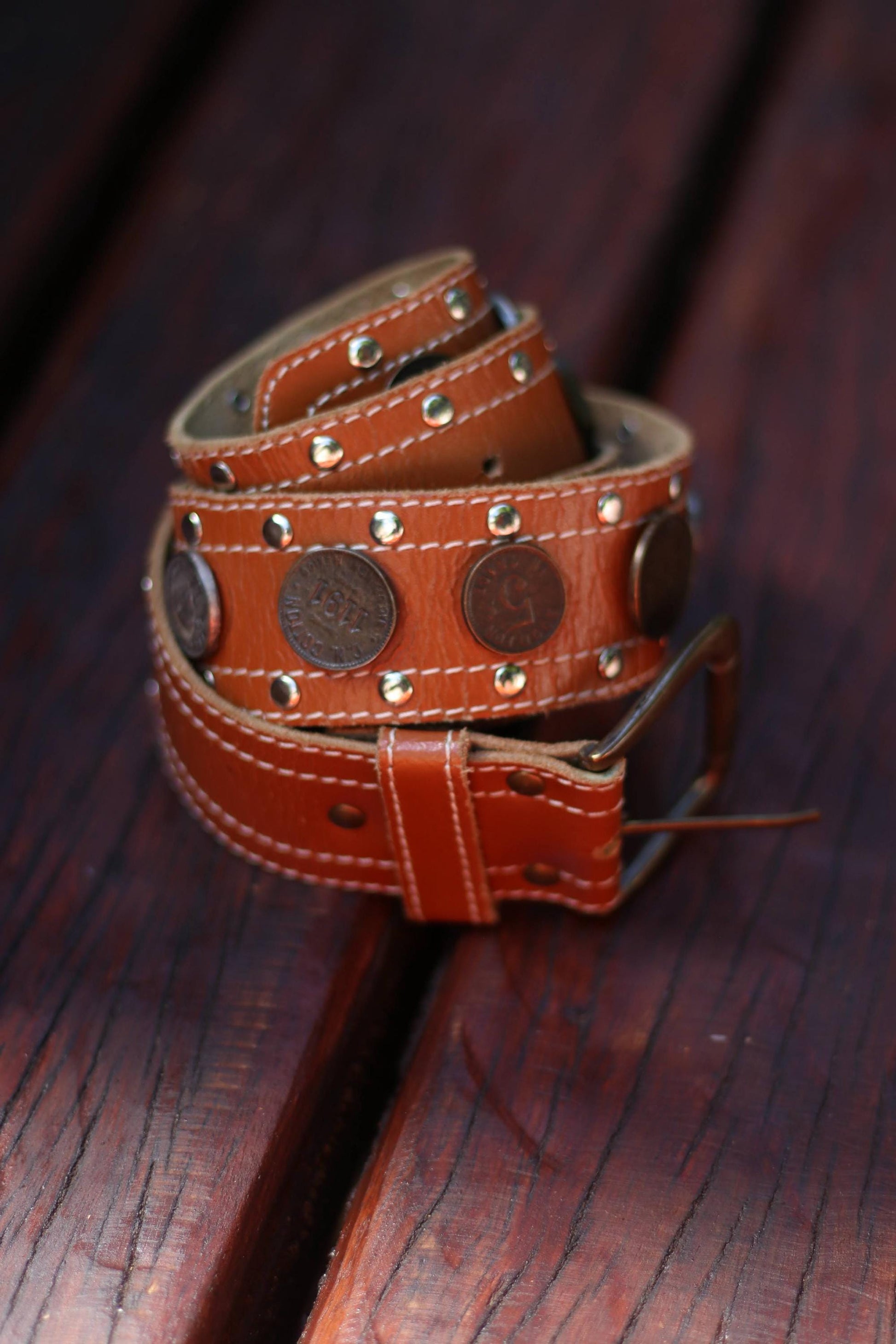 70s Leather Belt with Coin Detail| Vintage Unisex Brown Cowgirl belt| Maximalist Belt