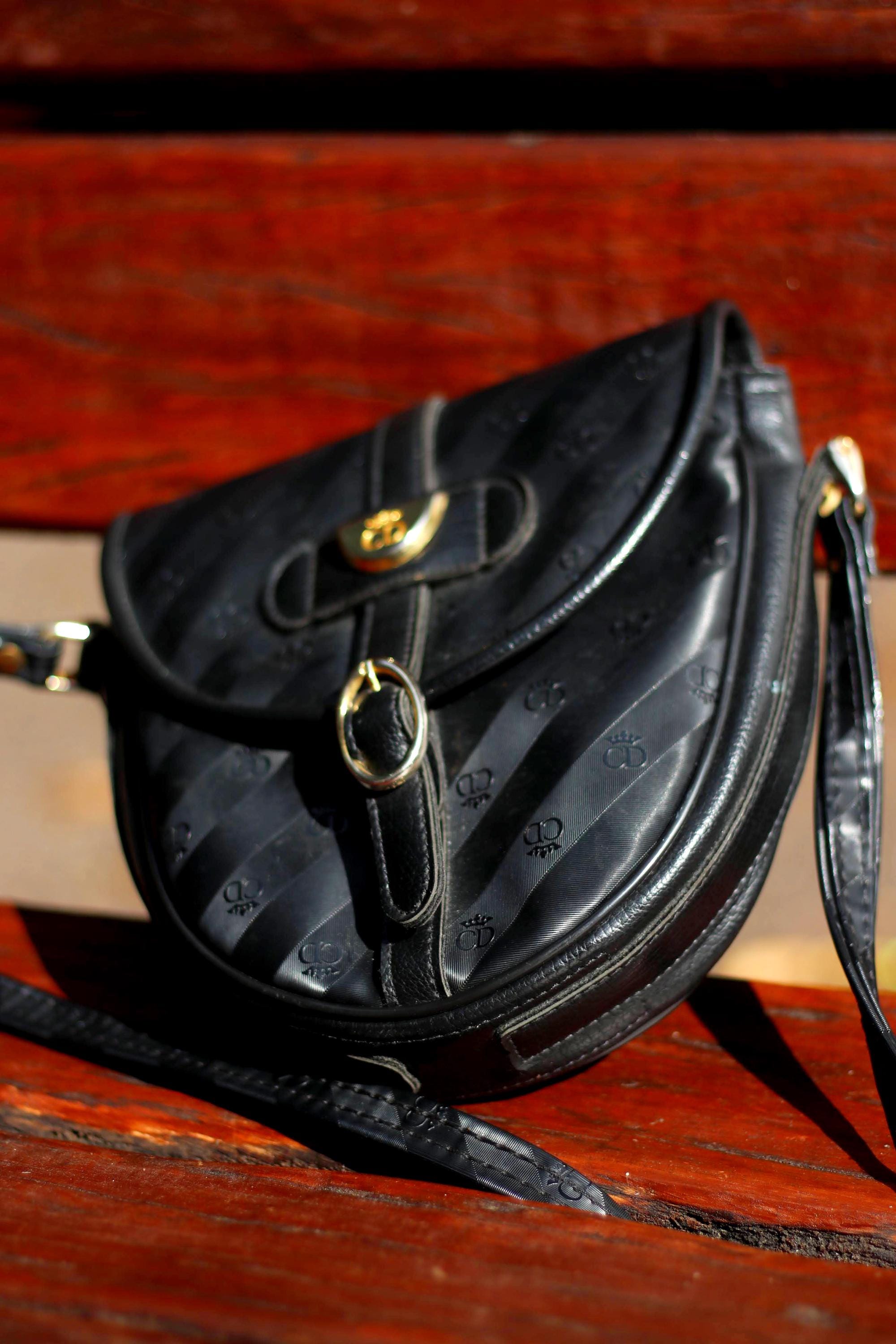 90s CD mini bag Vintage Minimalist Black Leather Crossbody bag Class Fashion and Fables