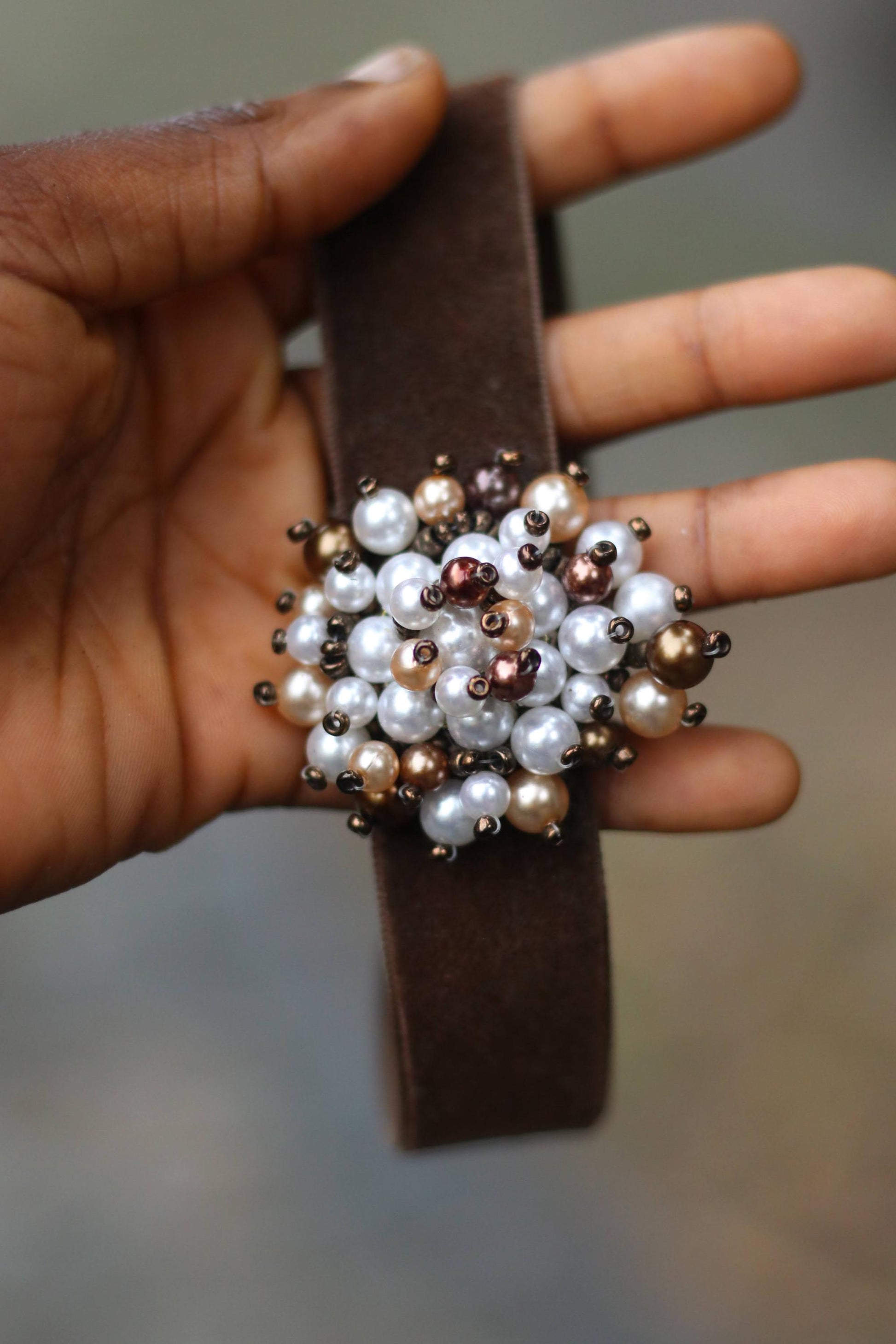 80s Floral Chocker| Vintage Women's Brown Necklace| Grunge Inspired Vintage Chic Jewelry