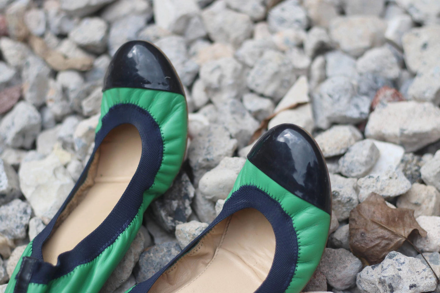 y2k J Crew Ballerinas| Vintage Green and black Ballet Flats |Minimalist feminine capsule wardrobe shoe size US 10