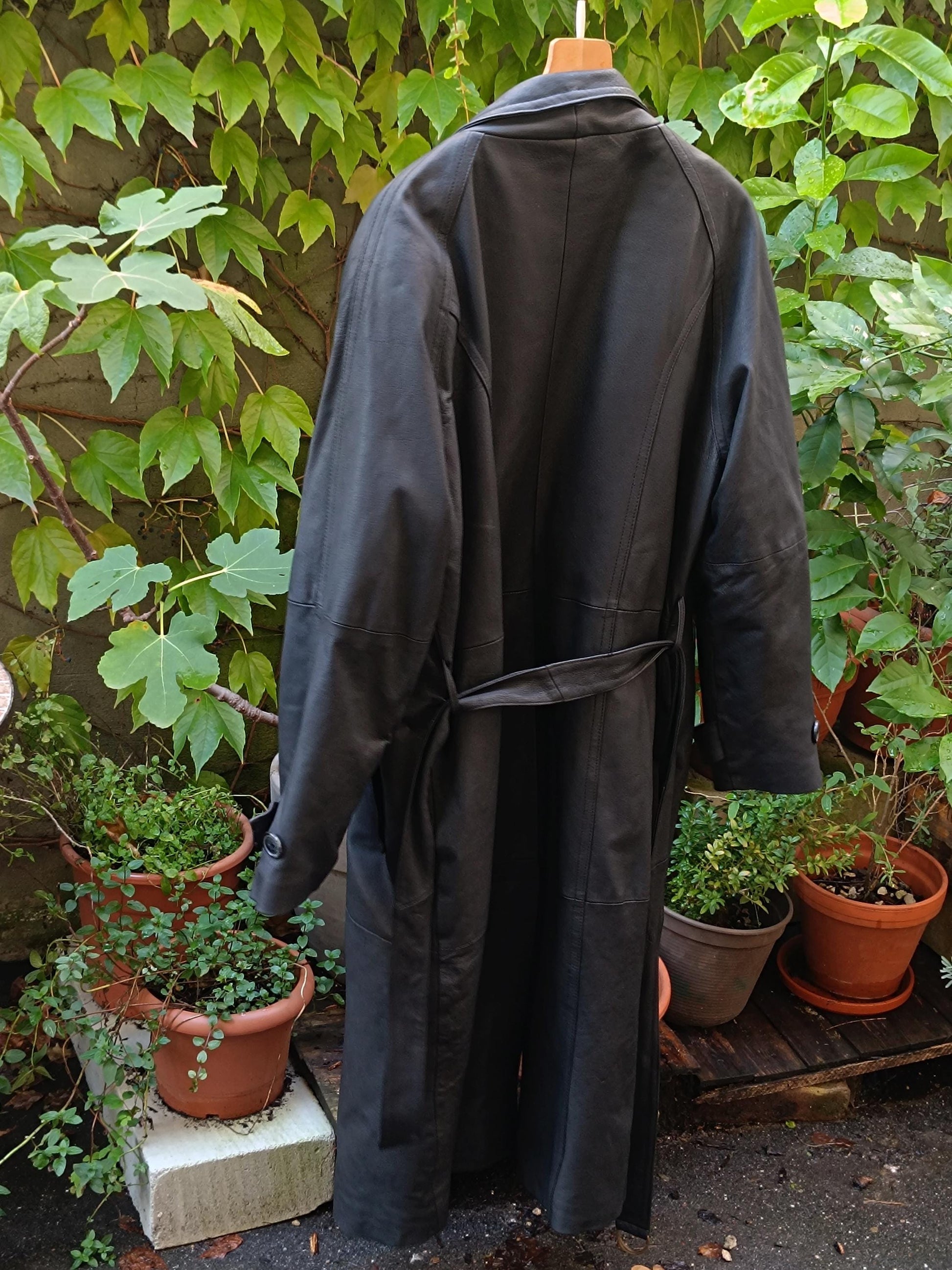 Genuine Leather Trench| Vintage Don Pepe Unisex Black Winter Trench Coat | Minimalist Outerwear