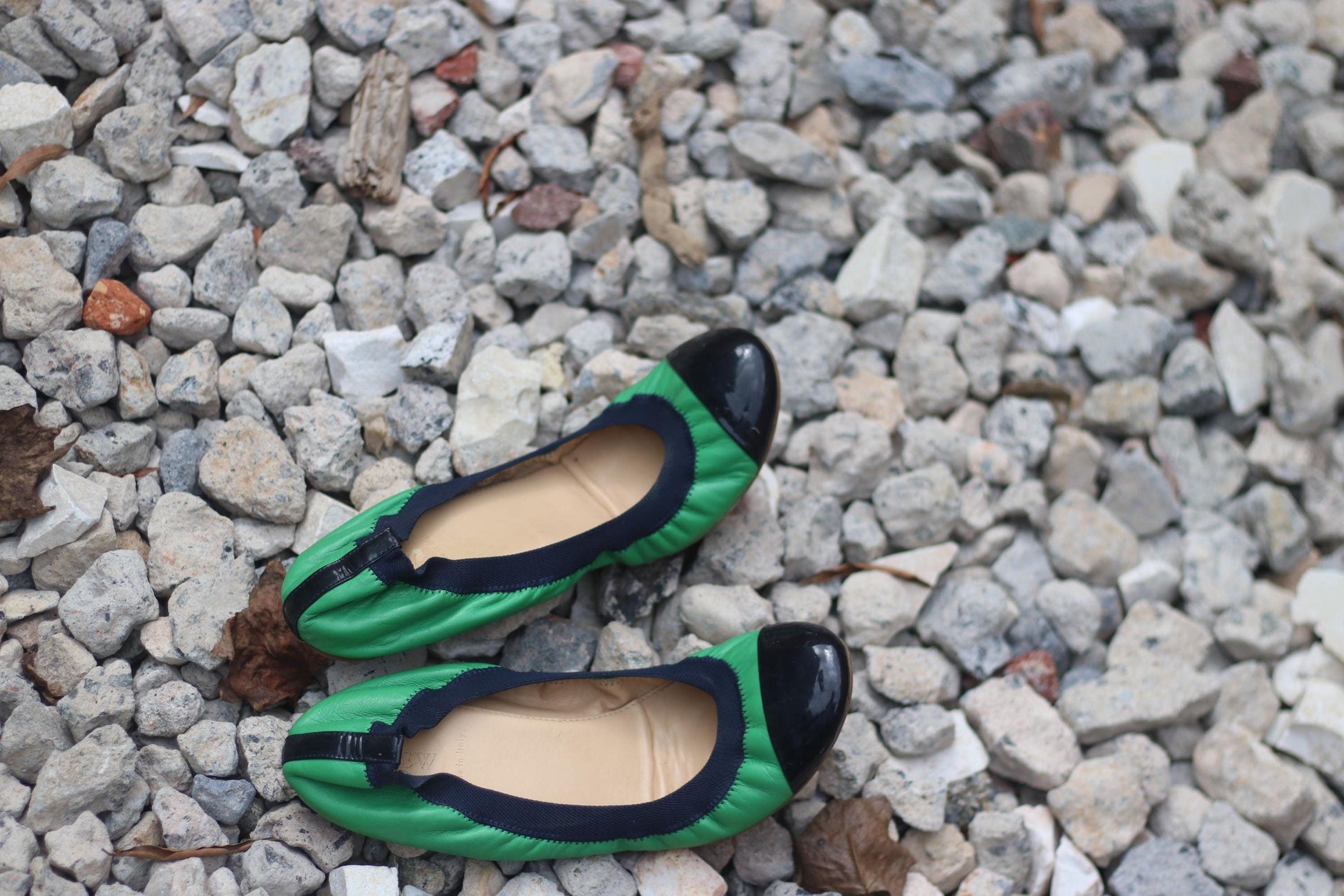 y2k J Crew Ballerinas| Vintage Green and black Ballet Flats |Minimalist feminine capsule wardrobe shoe size US 10