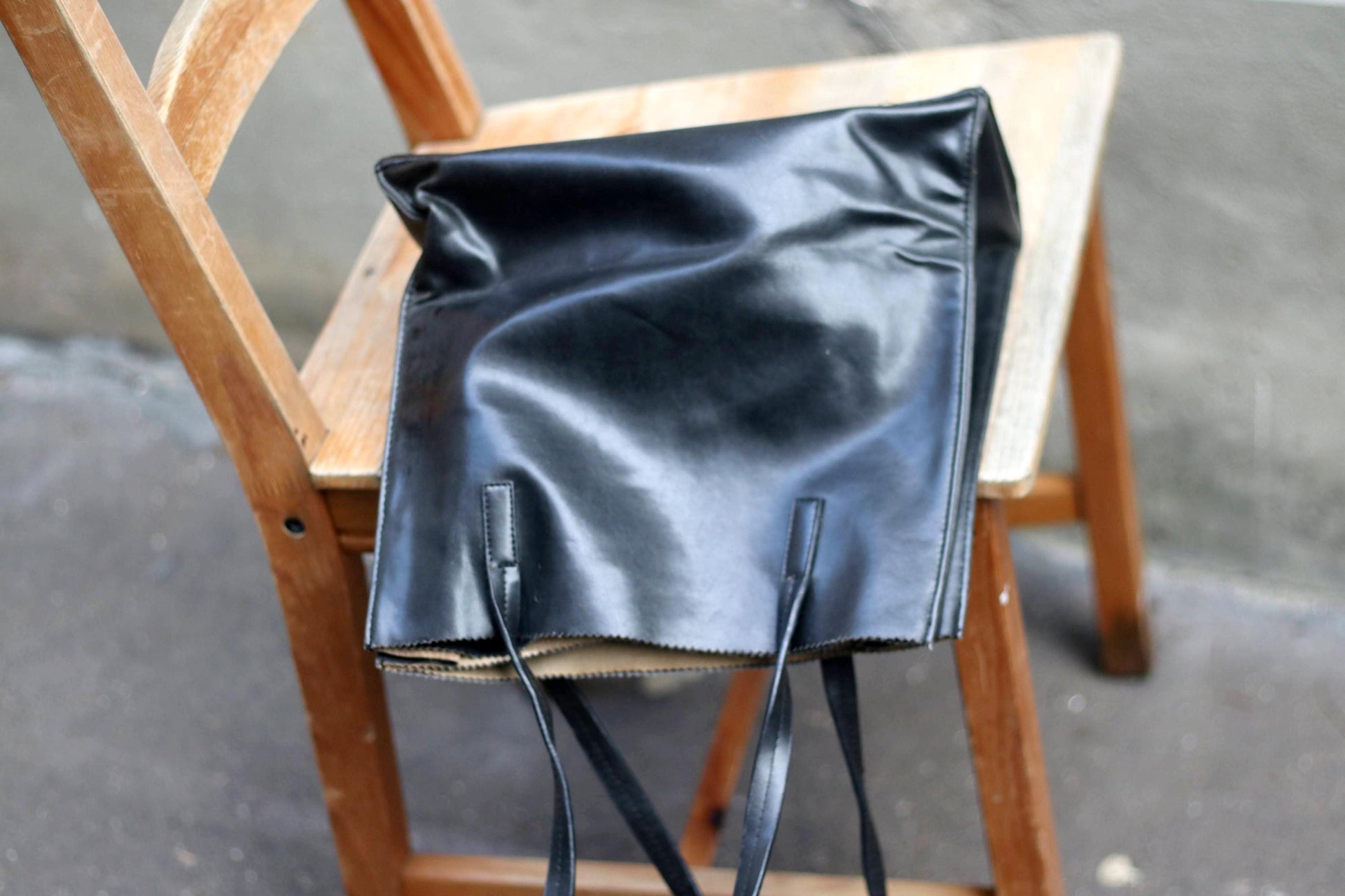 Genuine Leather Bag | 90s Black Shoulder Bag| Vintage Women's Minimalism Chic Hand bag|
