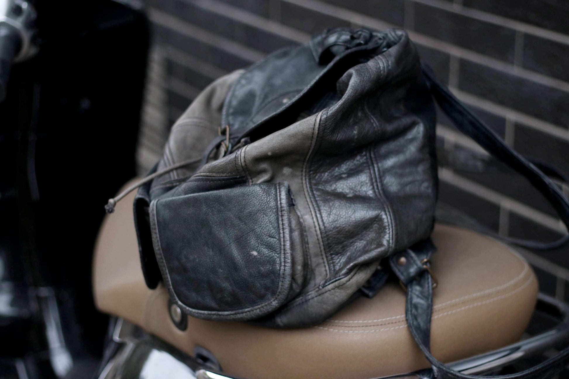 80s Leather Backpack| Vintage Unisex Black and Gray Bag| Minimalist Wo – Fashion and Fables 80s Leather Backpack| Vintage Unisex Black and Gray Bag| Minimalist Wo – Fashion and Fables