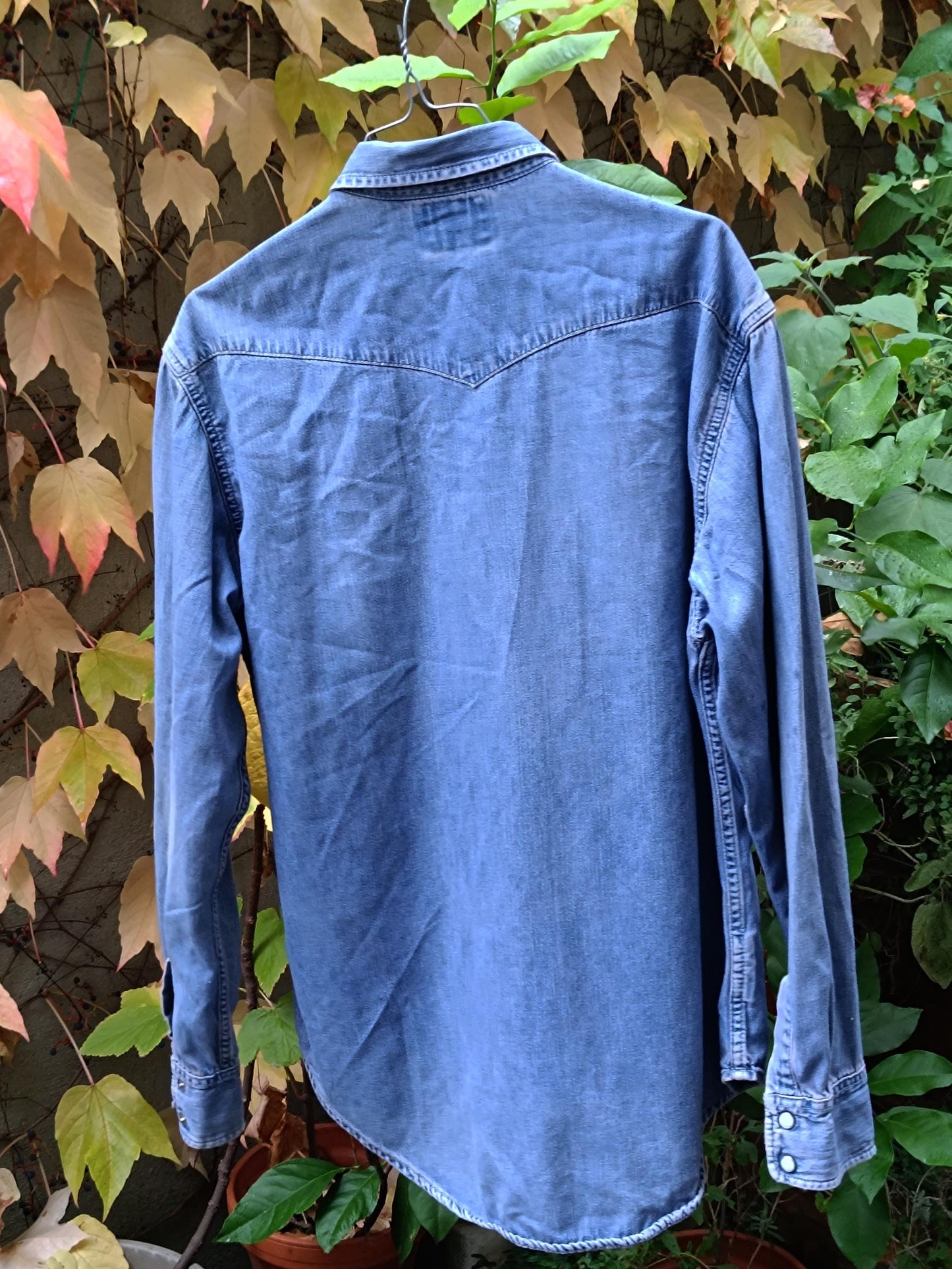 Vintage Levis Shirt| Unisex Blue Levis Buttoned Down