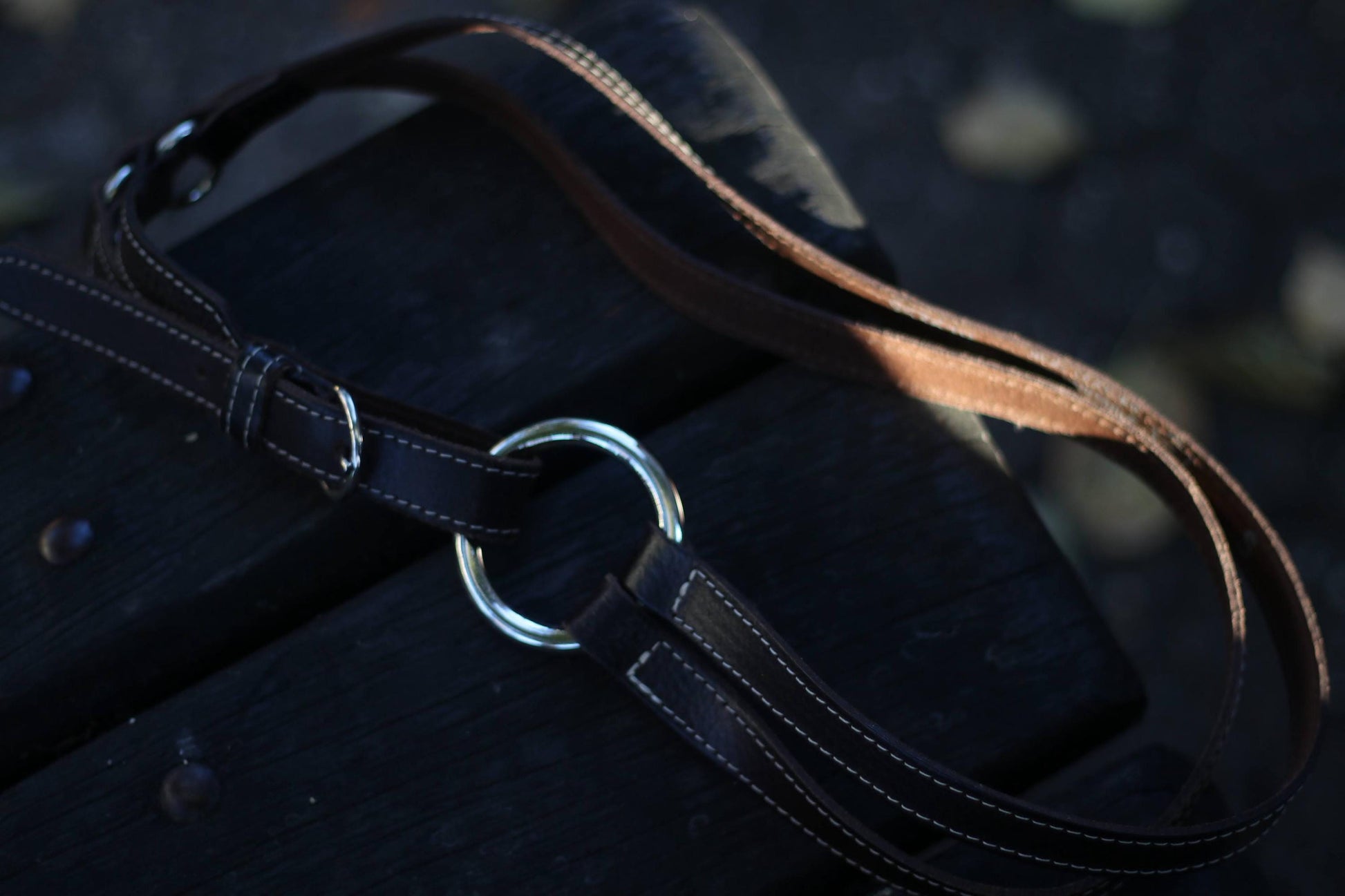 y2k Round-Buckle Belt| Minimalist Vintage Brown Leather Belt with Statement Silver-Toned buckle|
