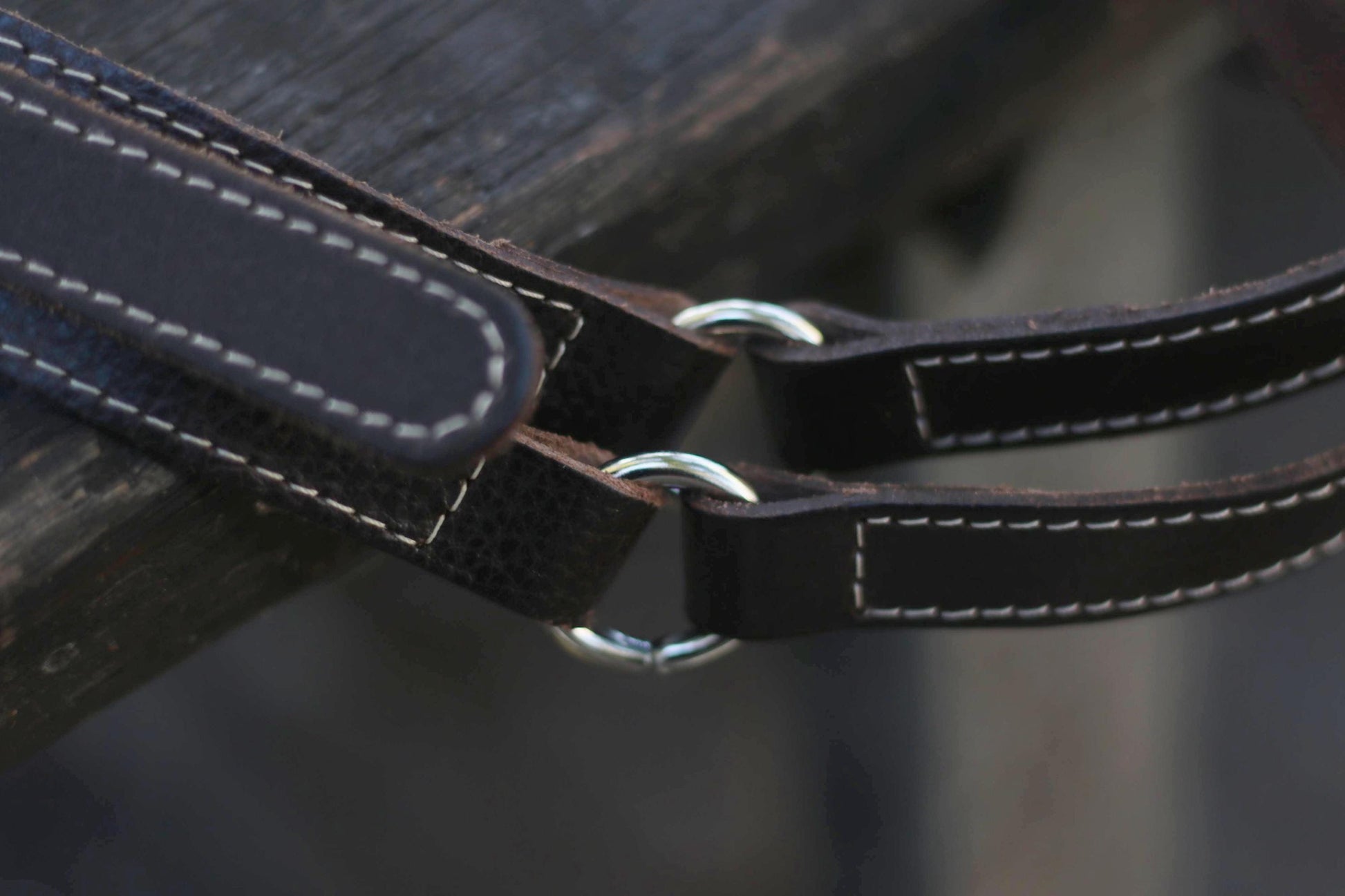 y2k Round-Buckle Belt| Minimalist Vintage Brown Leather Belt with Statement Silver-Toned buckle|