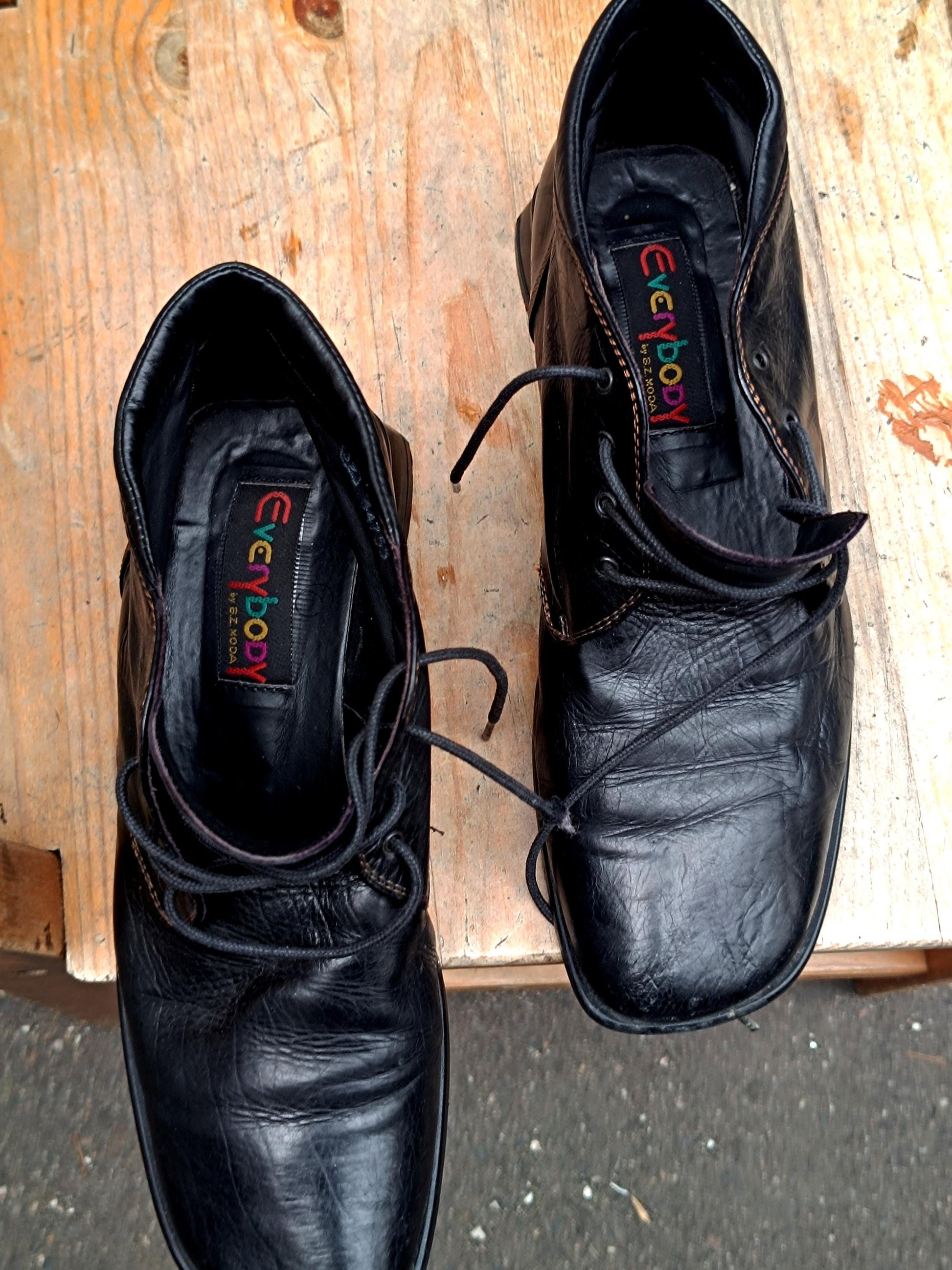 90s Leather Ankle Boots| Vintage Everybody Black Grunge Boots |Vintage Women's Shoes