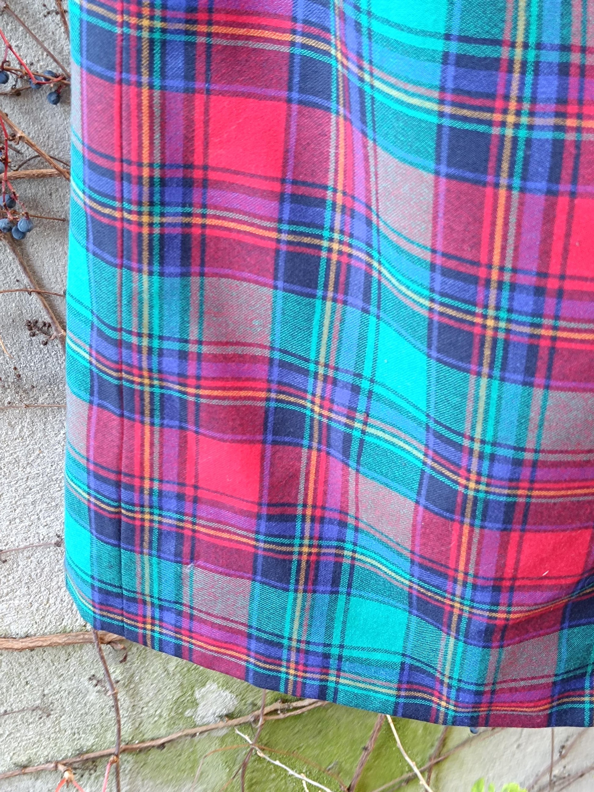 Vintage Tartan Midi Skirt Red Green Blue Plaid Wool Blend A-Line Dark Academia