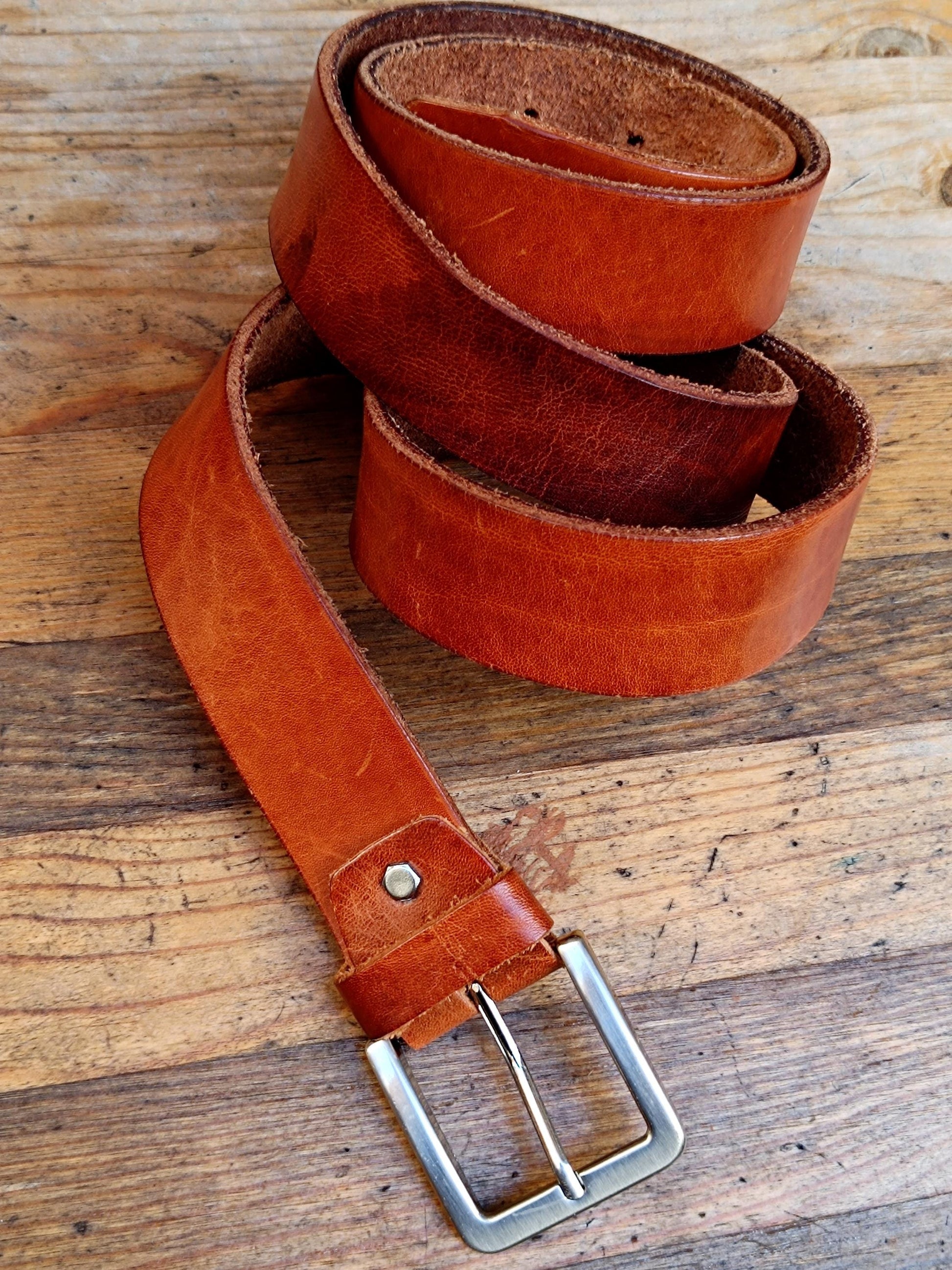 Vintage Genuine Leather Belt| Brown Minimalist Classic Belt| Unisex Accessory with silver-toned buckle
