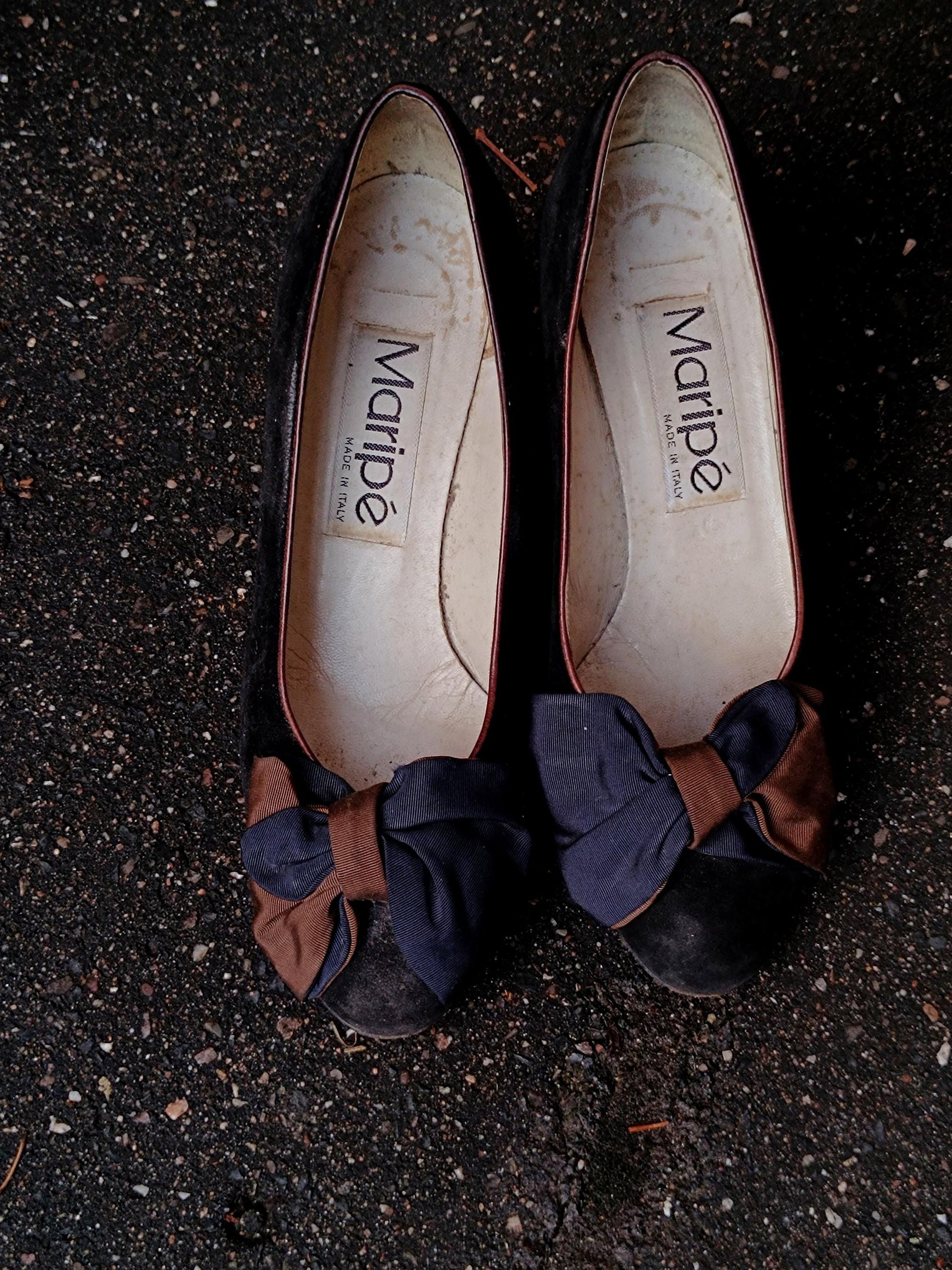 Maripé 80s Navy and Brown Pumps | Vintage Heels with bow details| Women's Chic leather slingbacks | Retro pumps made in italy