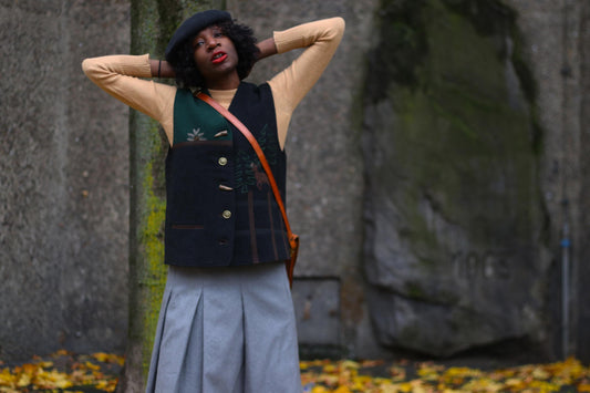90s Austrian Wool Vest| Vintage Winter Christmas Vest| Country inspired Cottage Core Reindeer Vest