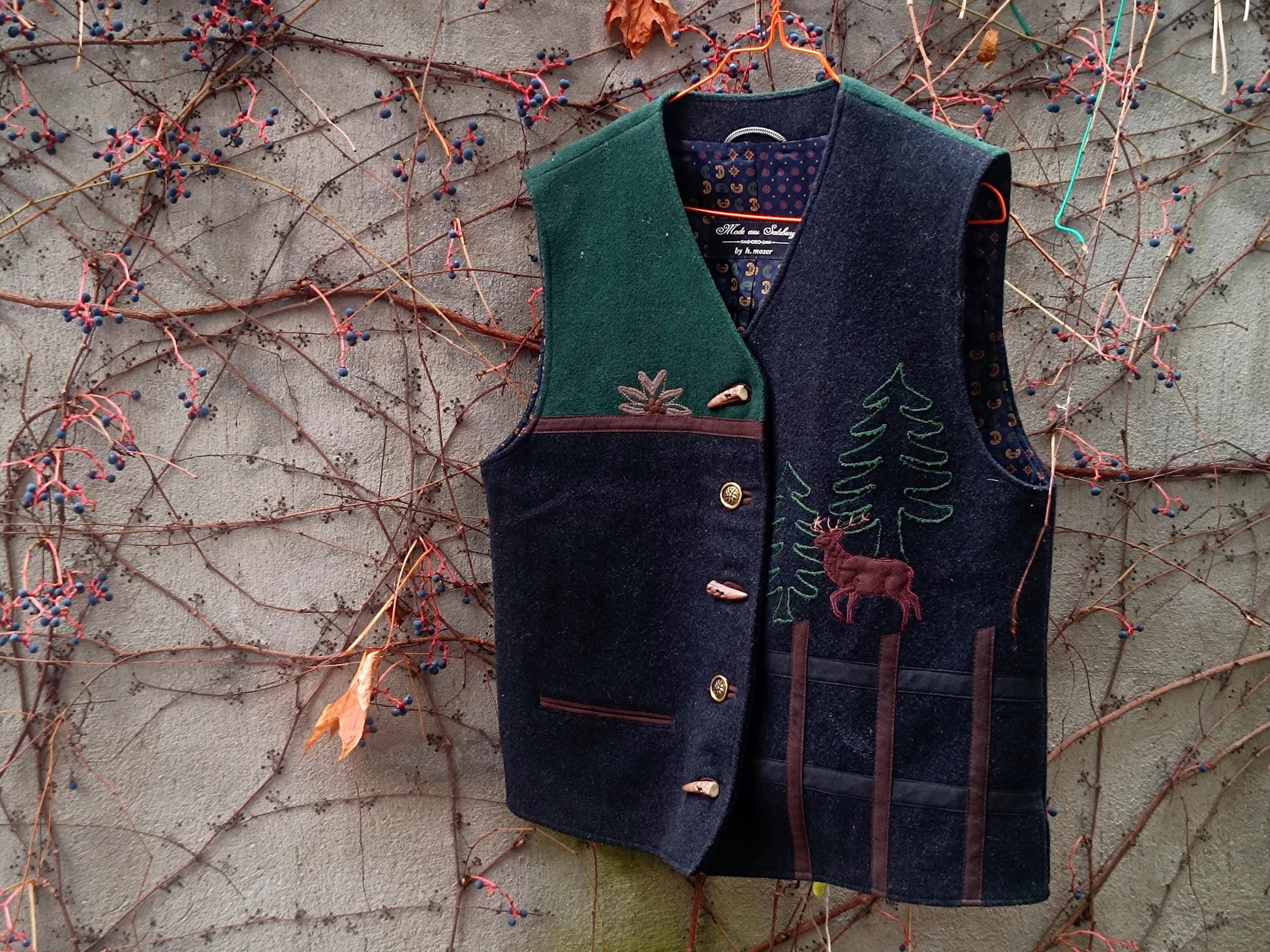 90s Austrian Wool Vest| Vintage Winter Christmas Vest| Country inspired Cottage Core Reindeer Vest