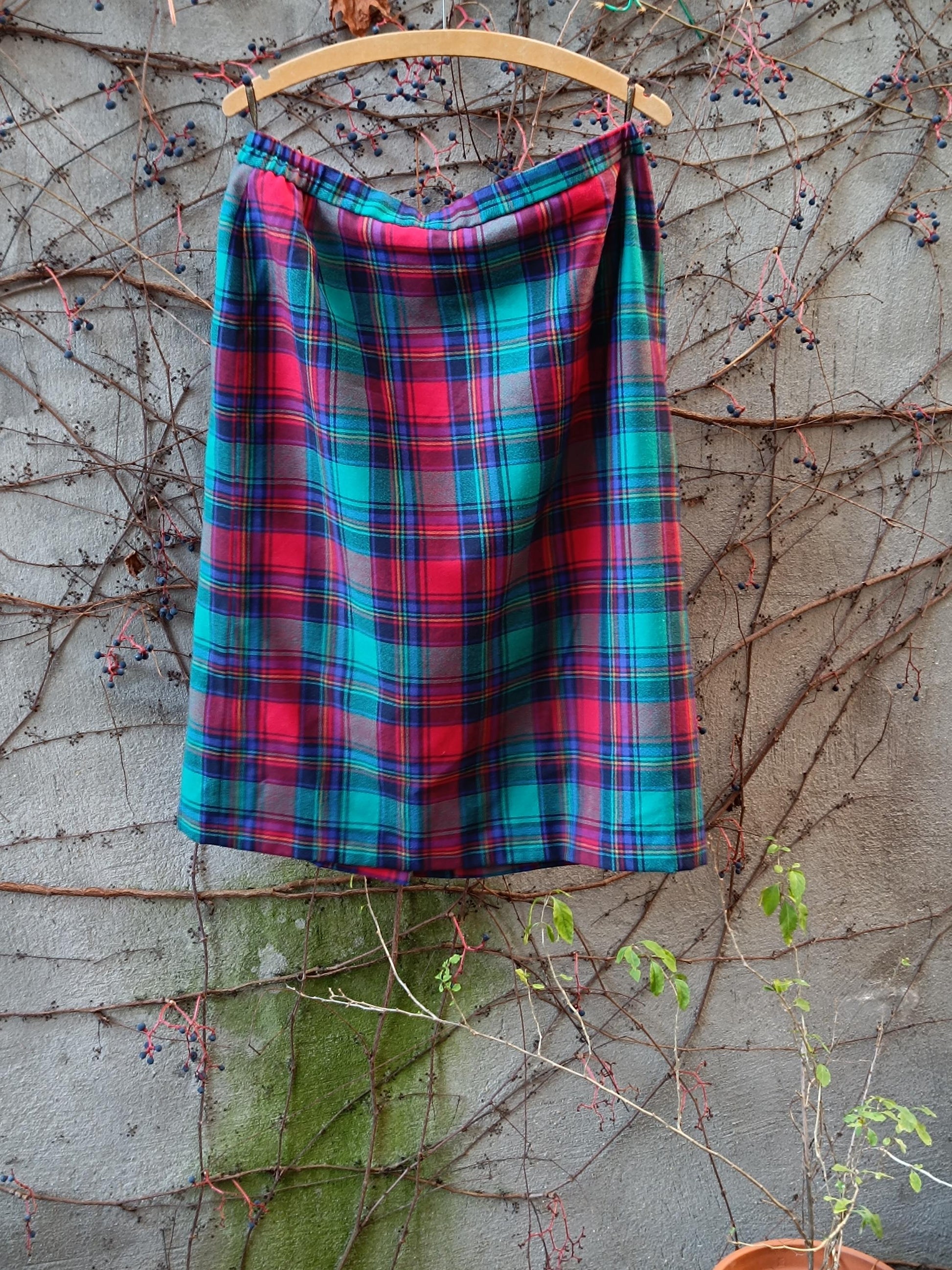 Vintage Tartan Midi Skirt Red Green Blue Plaid Wool Blend A-Line Dark Academia