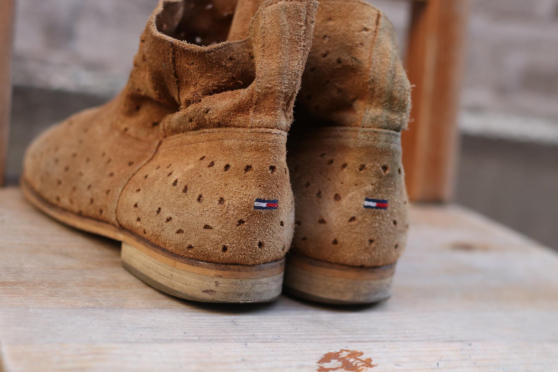 Vintage Tommy Hilfiger Denim Suede Ankle Boots| 90s Brown Leather Boots| Minimalist brown boots with perforated design EU40