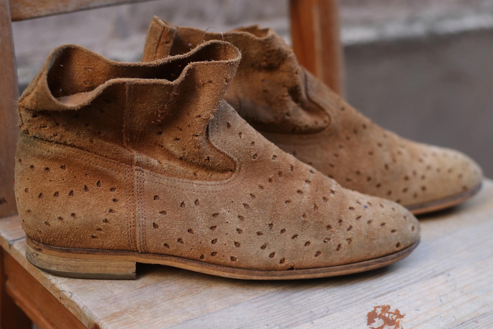 Vintage Tommy Hilfiger Denim Suede Ankle Boots| 90s Brown Leather Boots| Minimalist brown boots with perforated design EU40