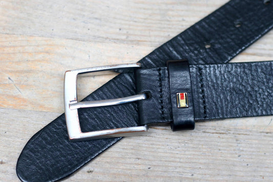 90s Tommy Hilfiger Leather Belt| Vintage Minimalist Designer Black belt with Statement Buckle shaped| Capsule Wardrobe Women's Waist belt
