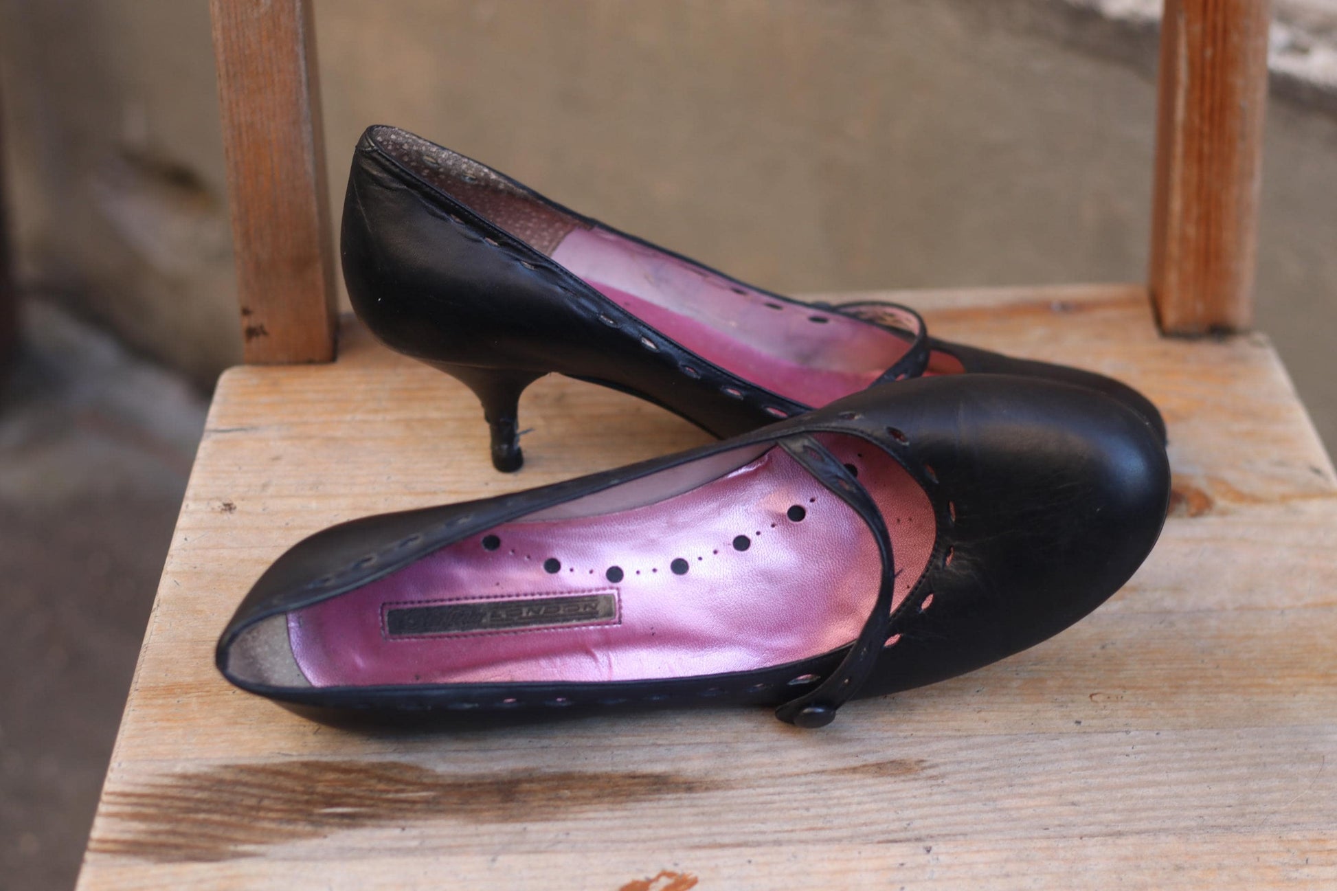 Vintage Buffalo Pumps | Black Leather Kitten Heels | Y2K Pointed Toe P Fashion and Fables Vintage Buffalo Pumps | Black Leather Kitten Heels | Y2K Pointed Toe P Fashion and Fables