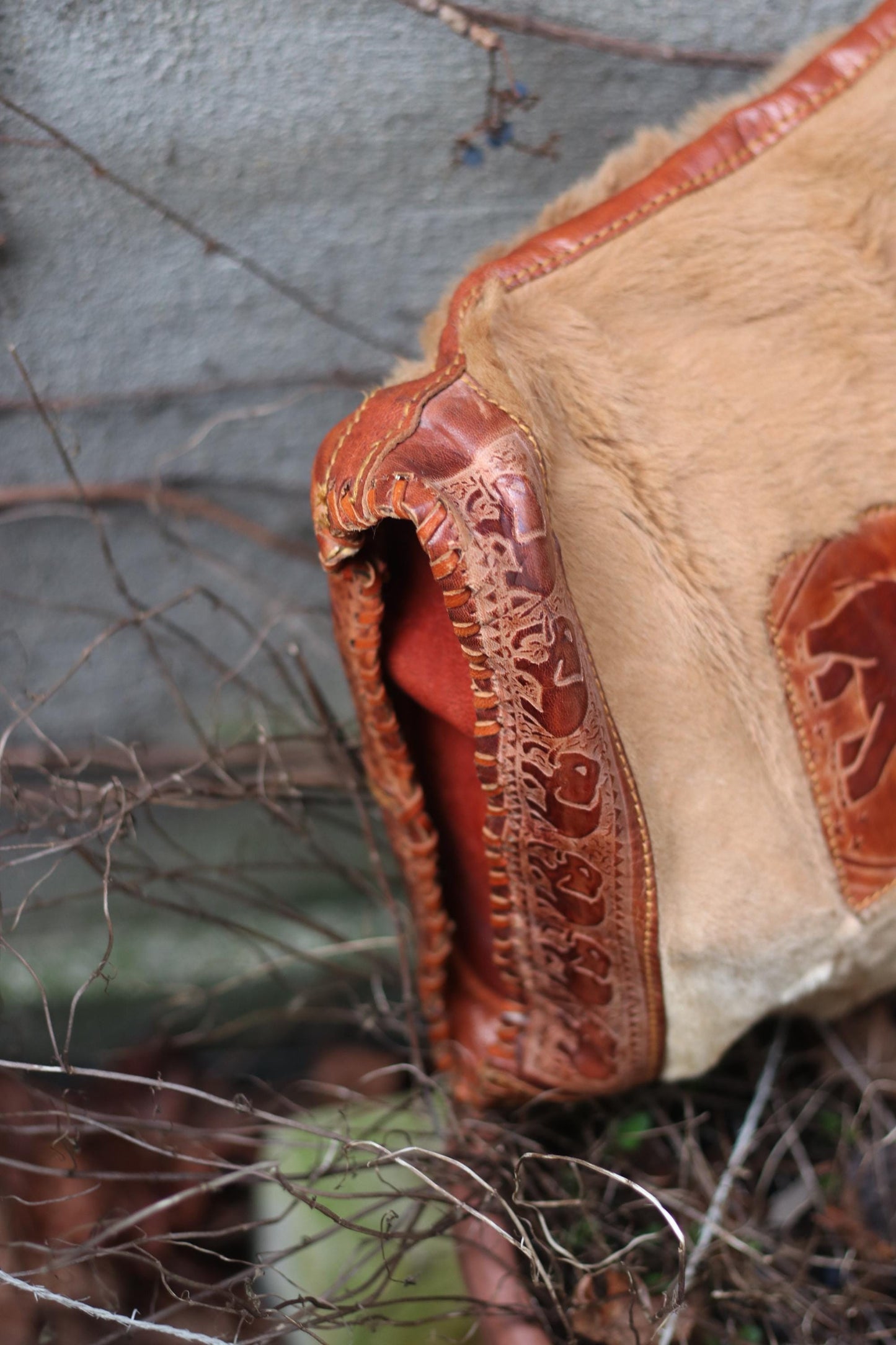 80s Leather Bag with Elephant Print| Vintage Statement Fuzzy Shoulderbag in brown