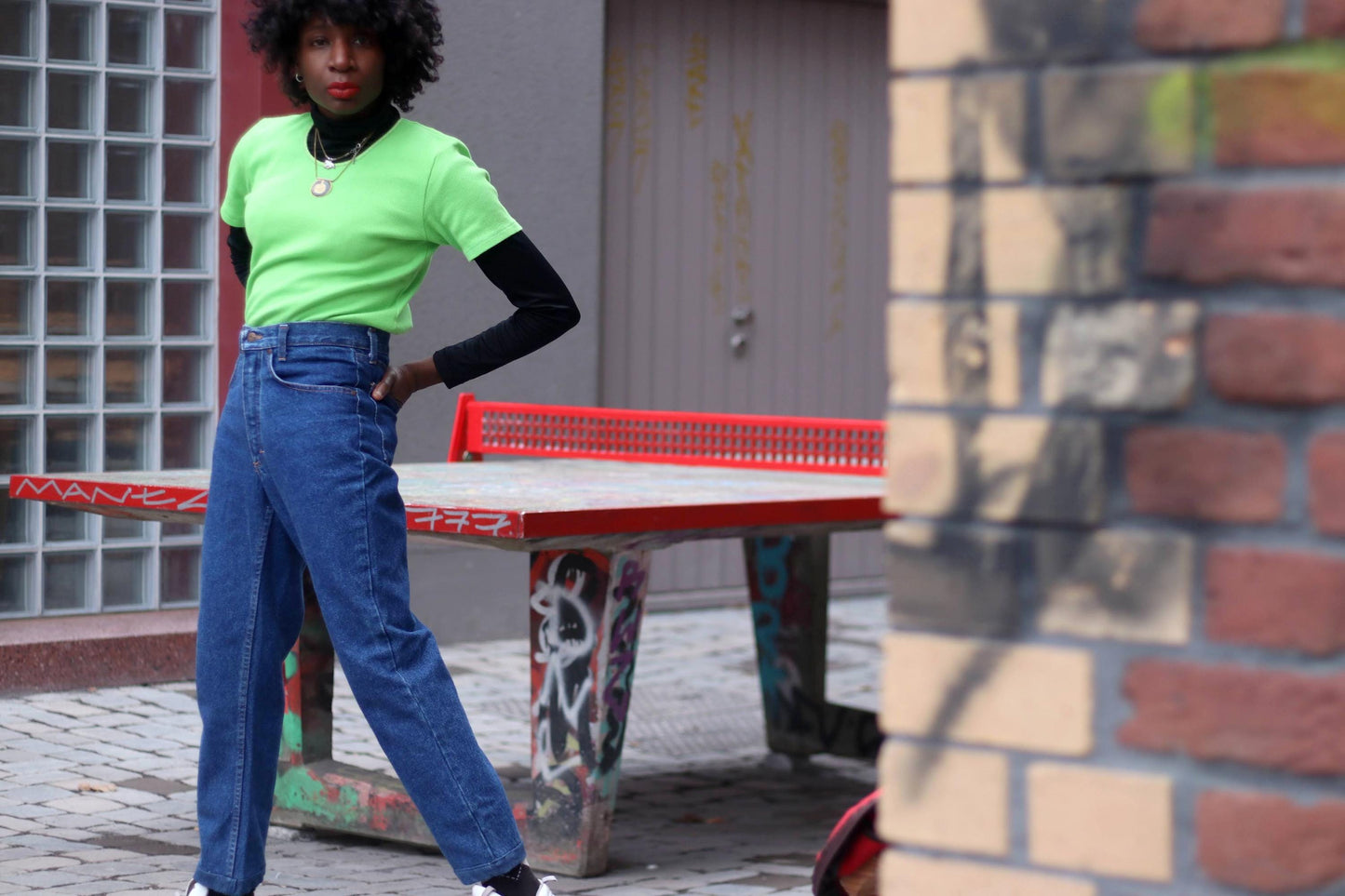 90s Vintage Tanner Jeans: High-Waisted Blue Denim