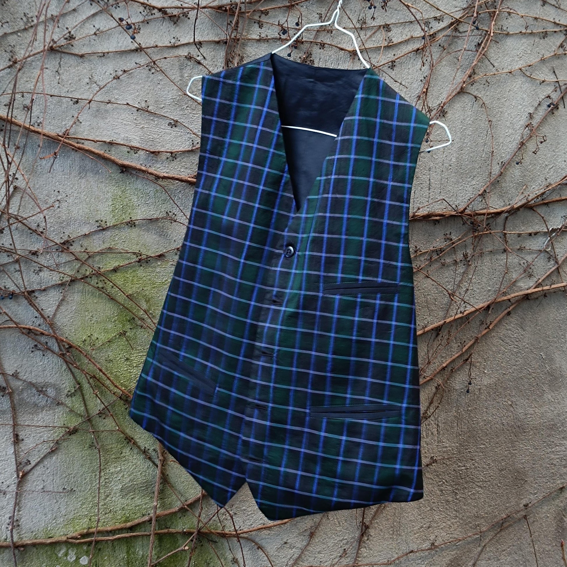 90s Plaid Blue Vest| Vintage Women's Androgynous Sleeveless Checkered Top| Preppy Tartan Waistcoat