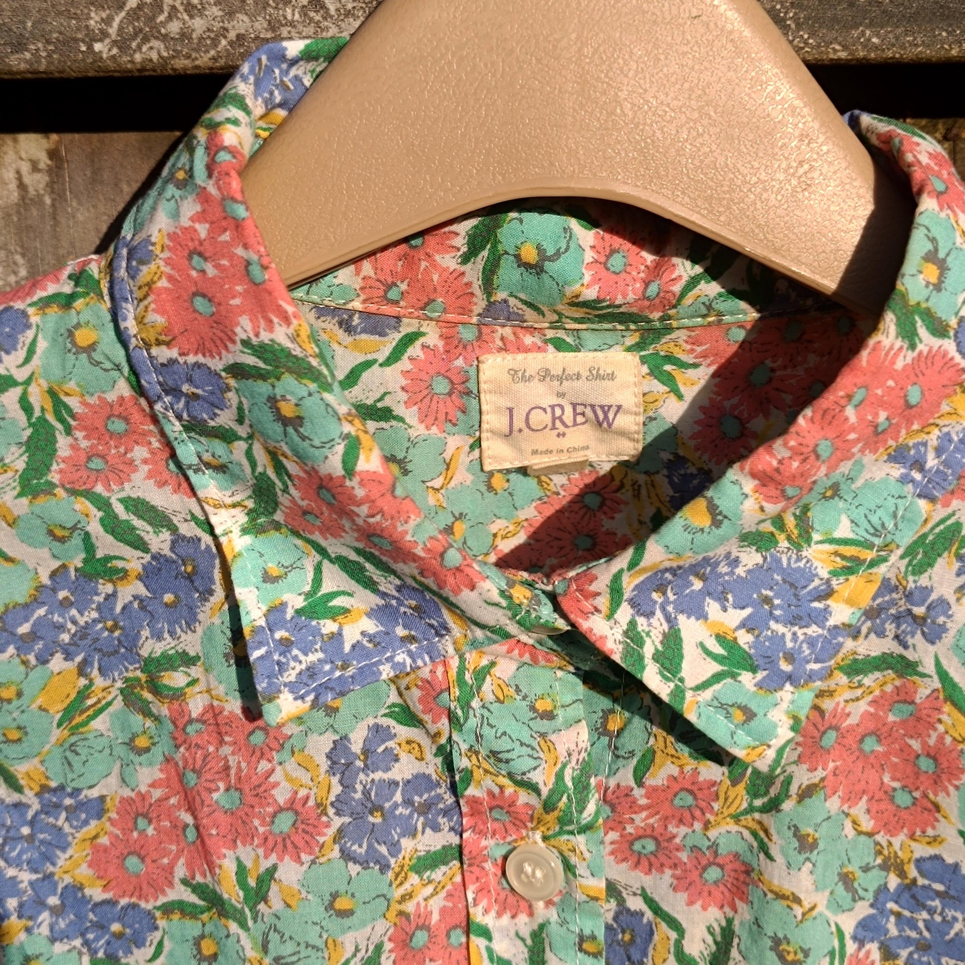 Y2K Floral Button-Up | Vintage J.Crew Cotton Shirt | Women's Pastel Collared Blouse | Cottagecore Garden Print | Long Sleeve Spring Top