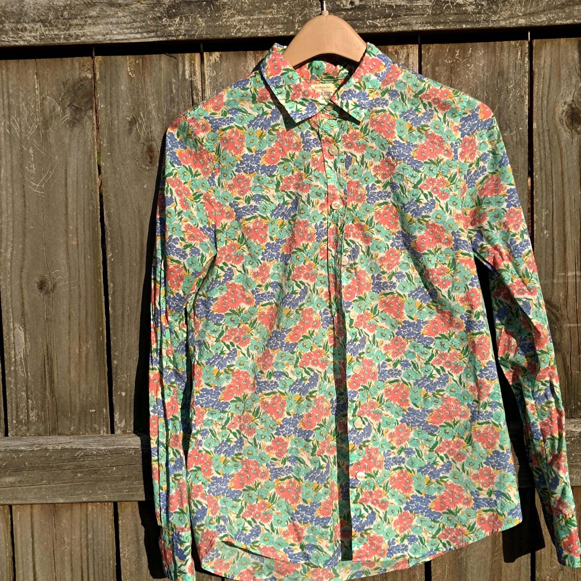 Y2K Floral Button-Up | Vintage J.Crew Cotton Shirt | Women's Pastel Collared Blouse | Cottagecore Garden Print | Long Sleeve Spring Top