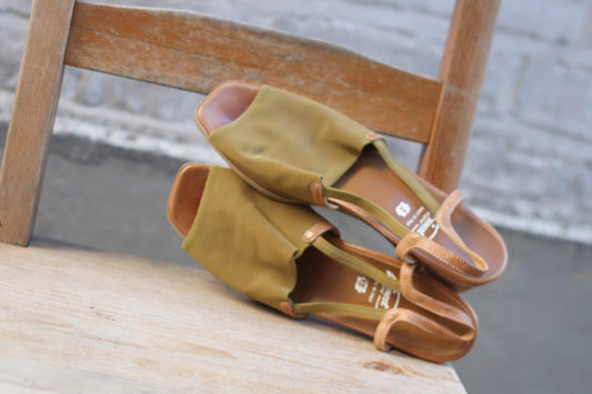 Vintage Summer Sandals | 90s Olive Green Open-Toe Shoes | Women's Tan Canvas & Leather Slingback | Boho Sandals | Earthy Minimalist Footwear