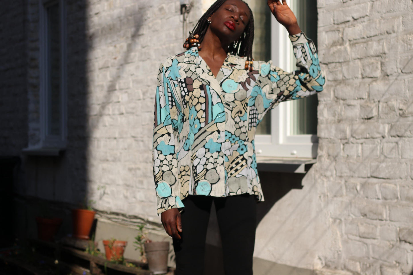 90s Vintage Floral Viscose Blouse: Blue & White Print