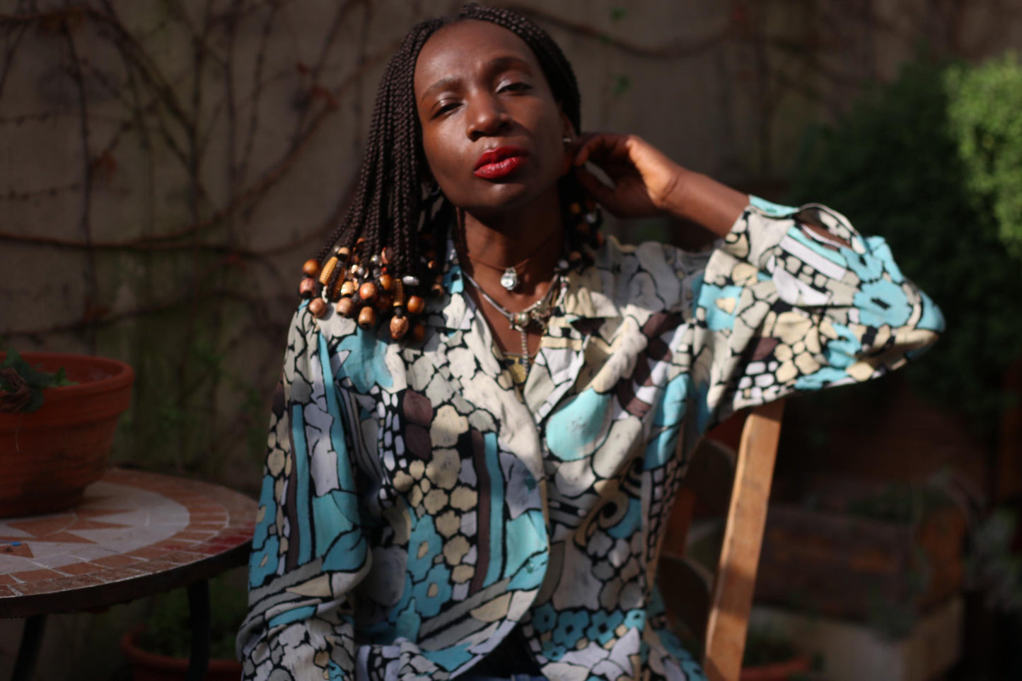 90s Vintage Floral Viscose Blouse: Blue & White Print
