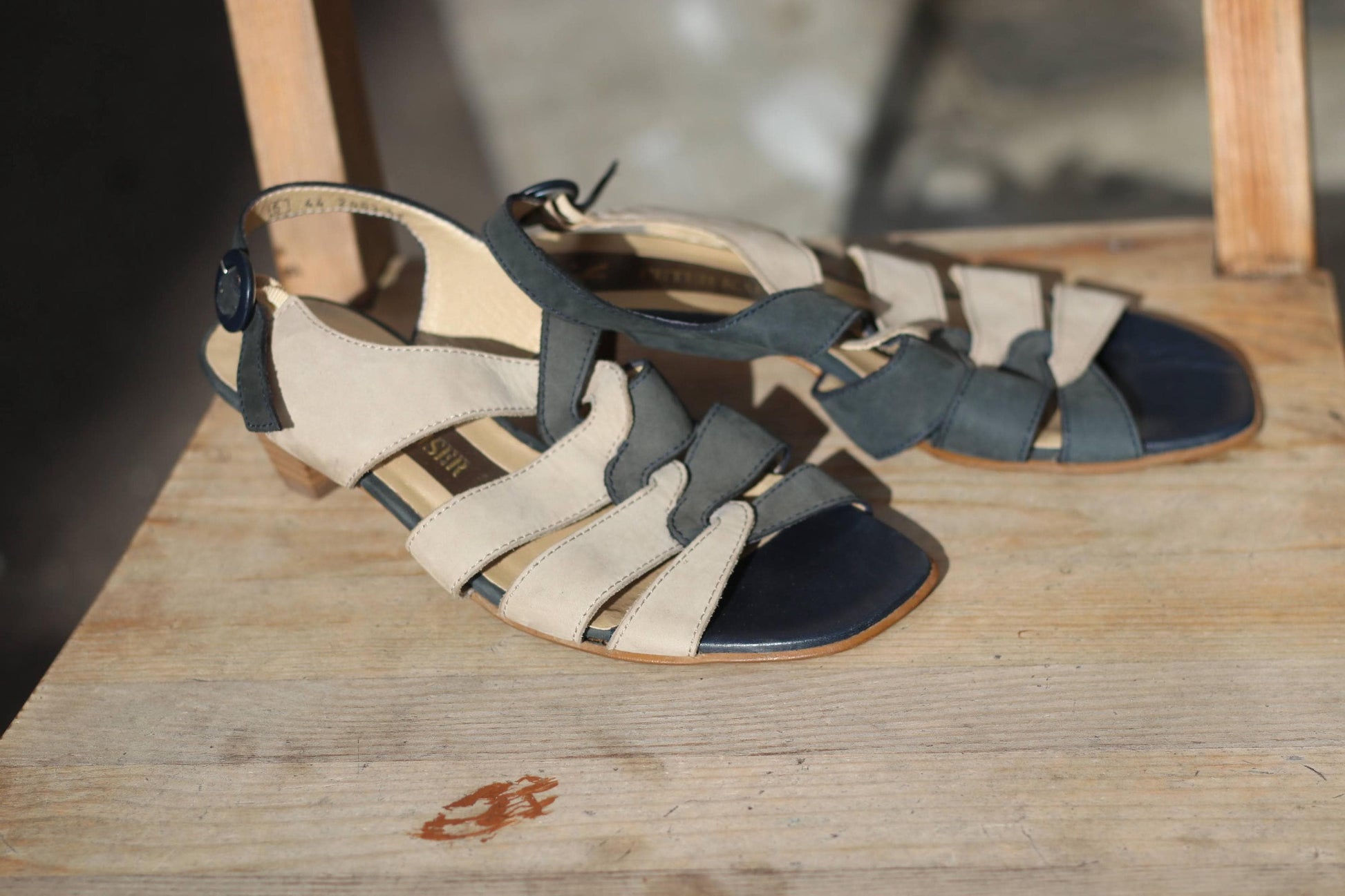 Vintage Peter Kaiser Sandals | 90s Two-Tone Leather Heels | Women's Strappy Summer Shoes | Elegant Beige & Navy Design Heels UK 5