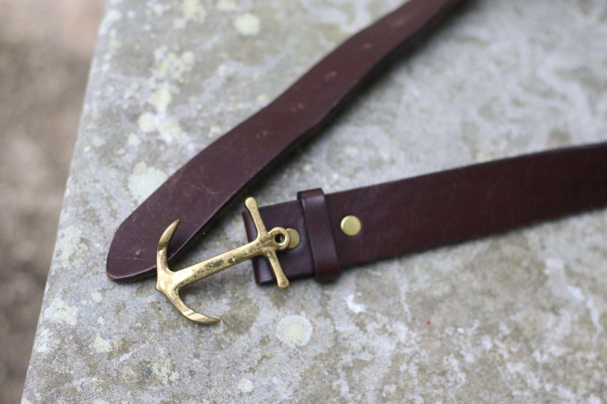 Vintage Anchor Belt | 90s Unisex Belt |Women's Brown Aged Brass Buckle Nautical Style Accessory