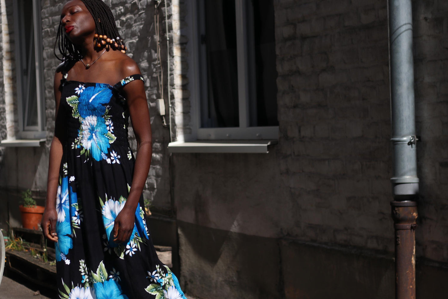 Vintage Ruched Rayon Maxi Dress| 90s Hibiscus Floral Blue Black Smocked Sun Dress