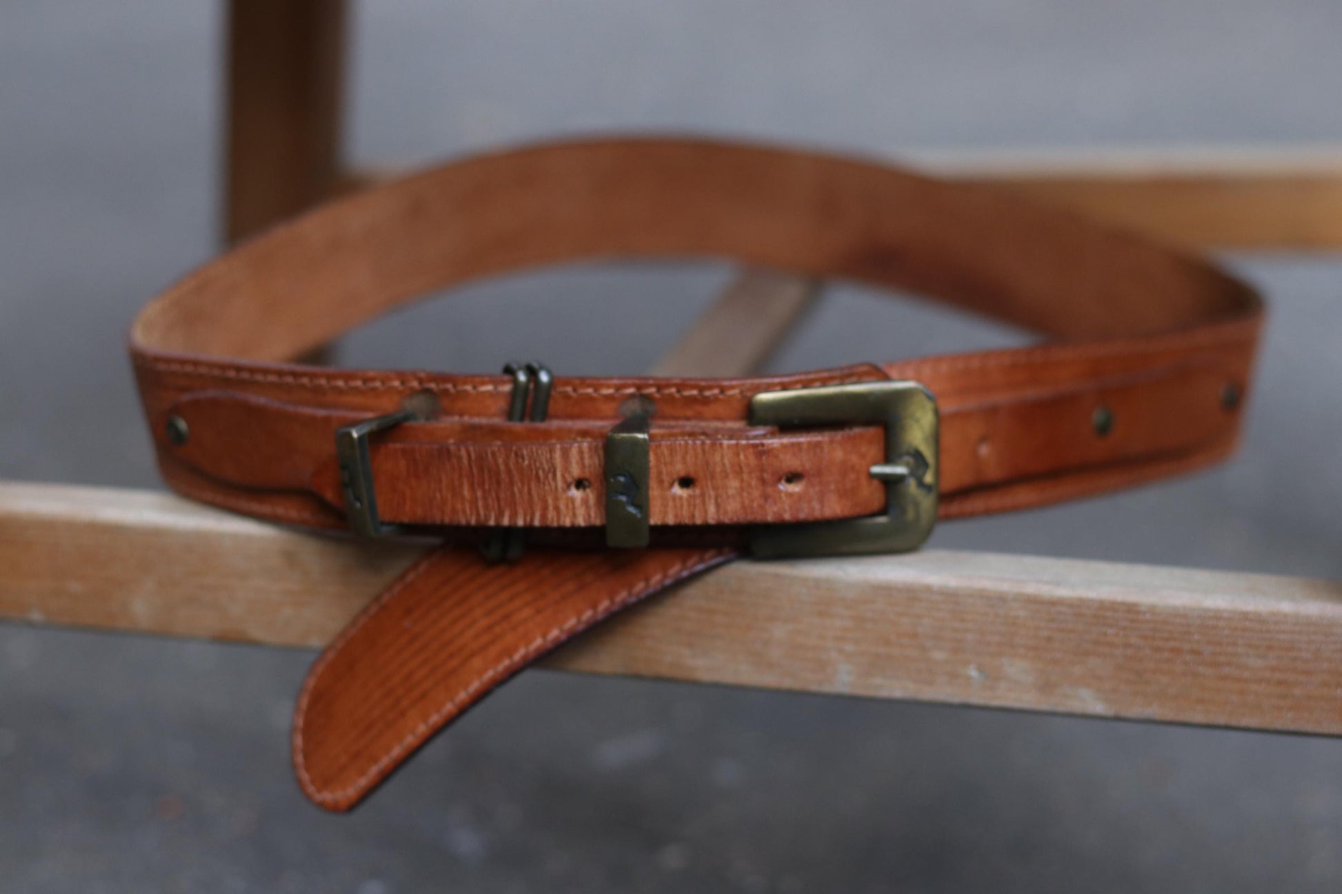 70s Brown Leather Belt| Women's Western Cowgirl Tan Waist Belt Size 80